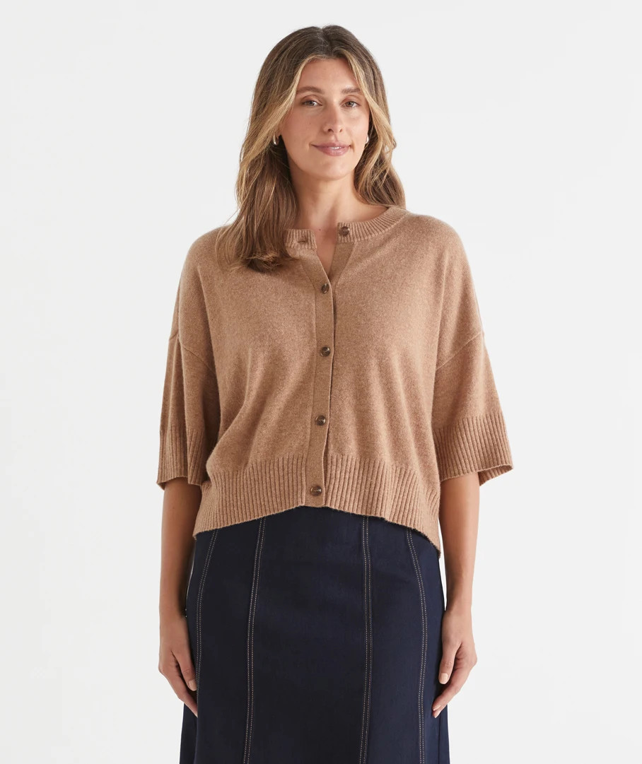 Knit Short Sleeve Relaxed Cardigan | Sussan