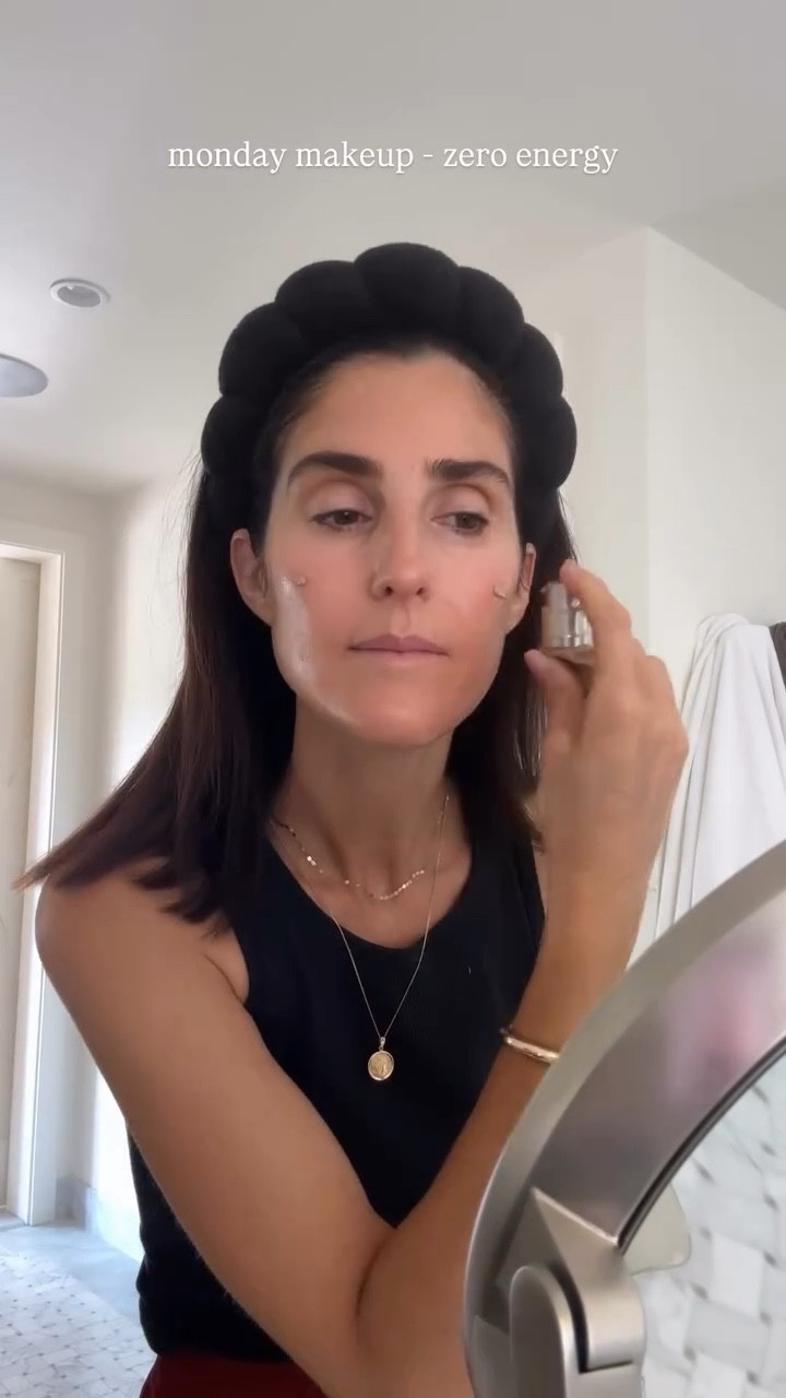 Monday makeup - zero energy 
Foundation: neutral tan 
YSL concealer: shade 3 
Merit concealer stick: tiger eye 
Eyeshadow: citrine 
@itcosmetics  

#LTKselfcare #LTKgrwm #LTKBeauty