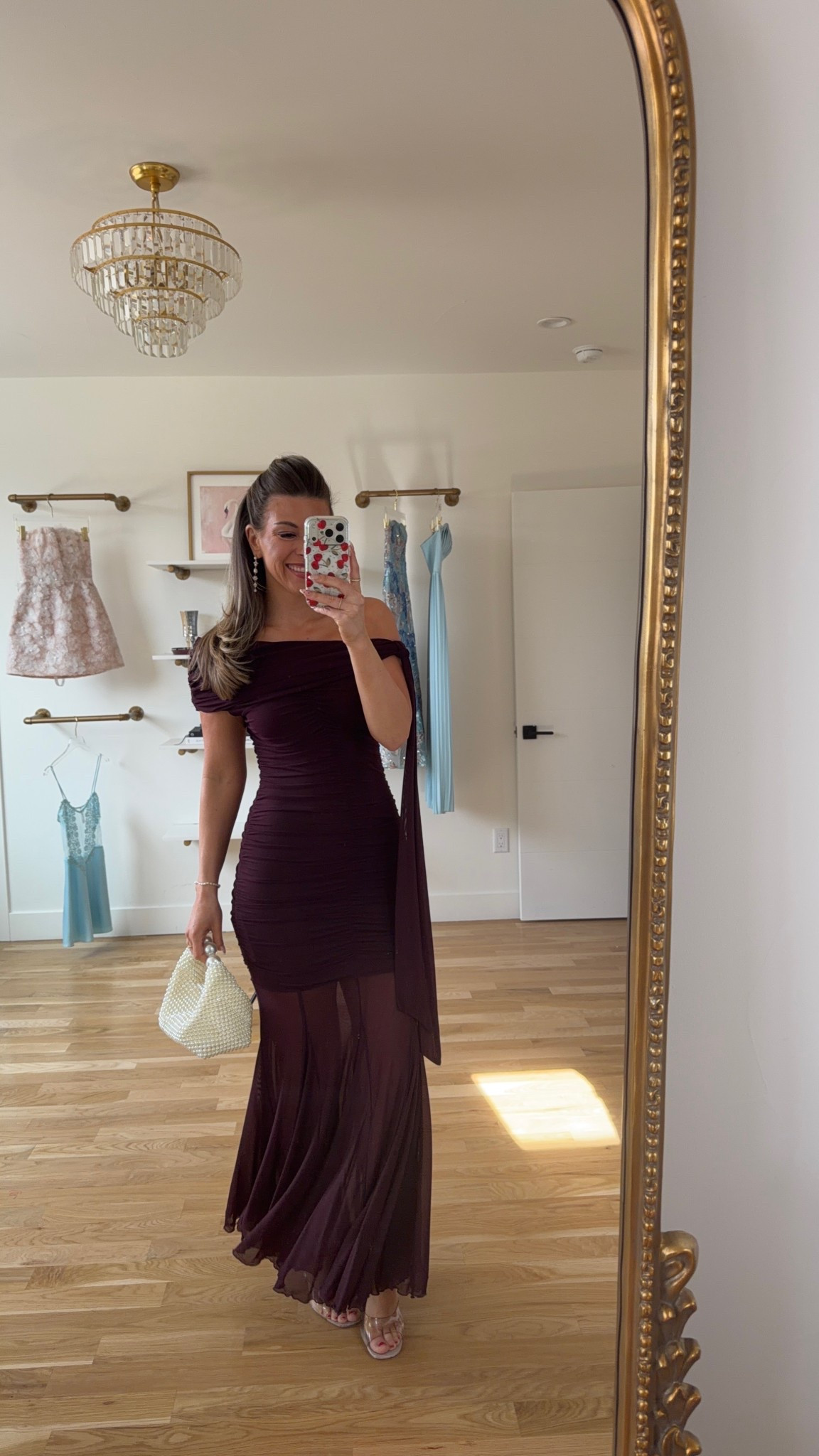 Amazon maroon one shoulder fitted wedding guest dress

Wearing my usual smalls

Wedding guest
Formal event
Spring party
Special occasion
Black tie
Amazon dress

#LTKSeasonal #LTKWedding #LTKootd