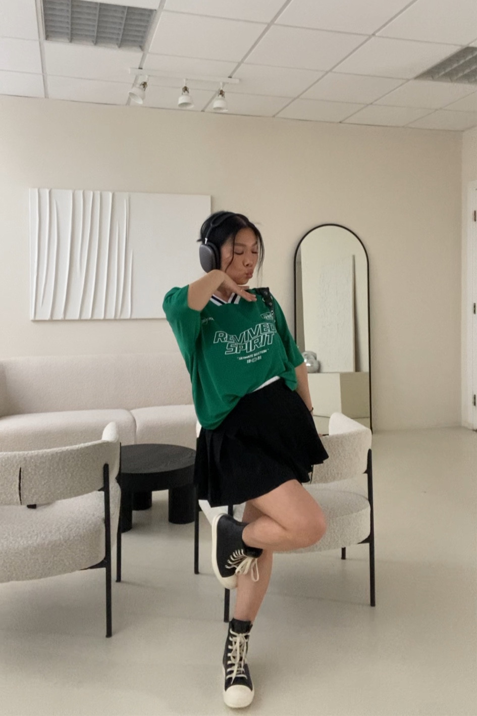 Jersey shirt, black skirt, rick owens boots, apple airpod max 

#LTKsalealert #LTKFestival #LTKeurope