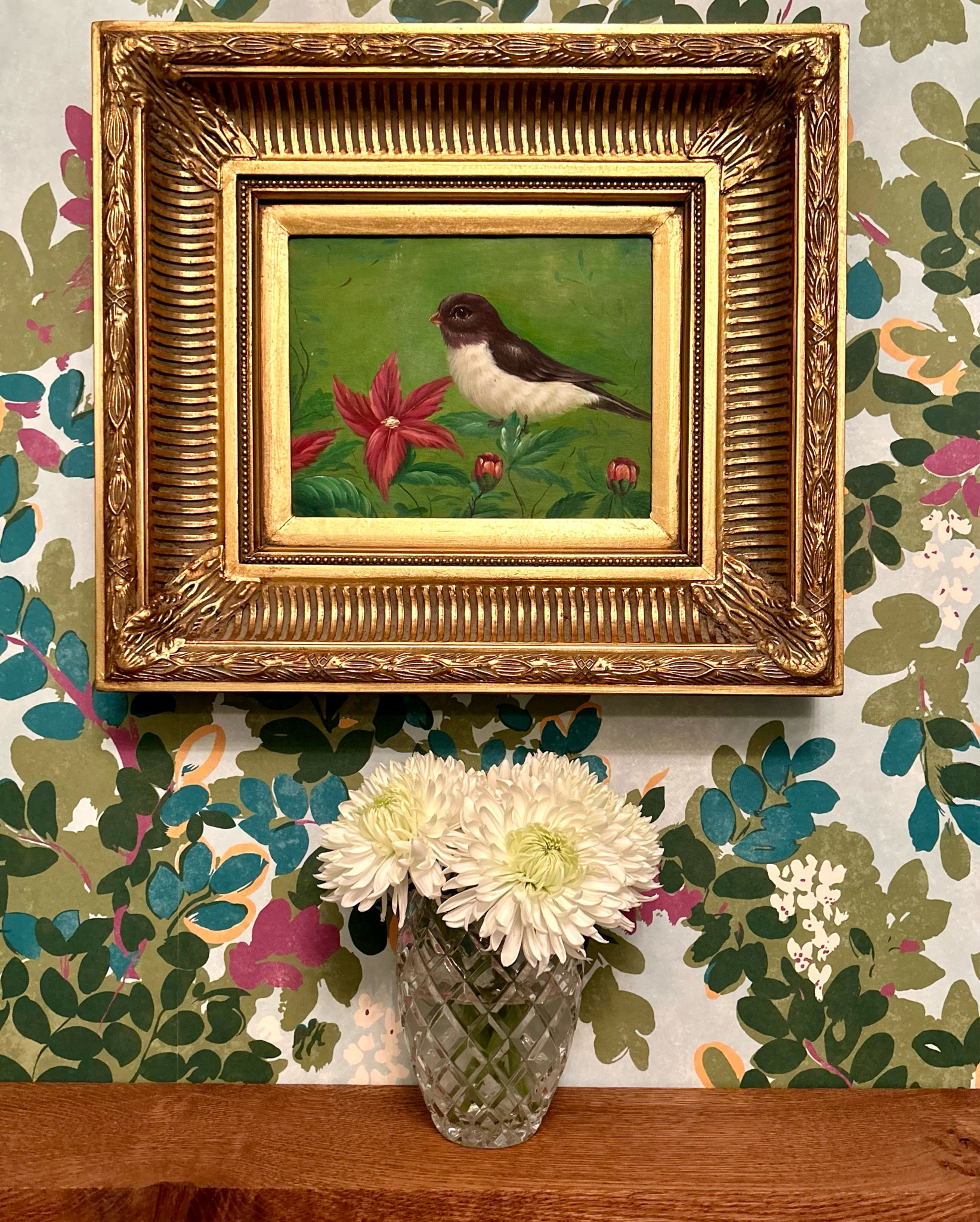Spring Home Decor- the powder room is the perfect place to go bold with color. 
Designer Wallpaper -> Thibaut | Central Park. Available in multiple colors: pink, green, blue, navy, and more. 
Small scale framed art to pair.


#LTKhome