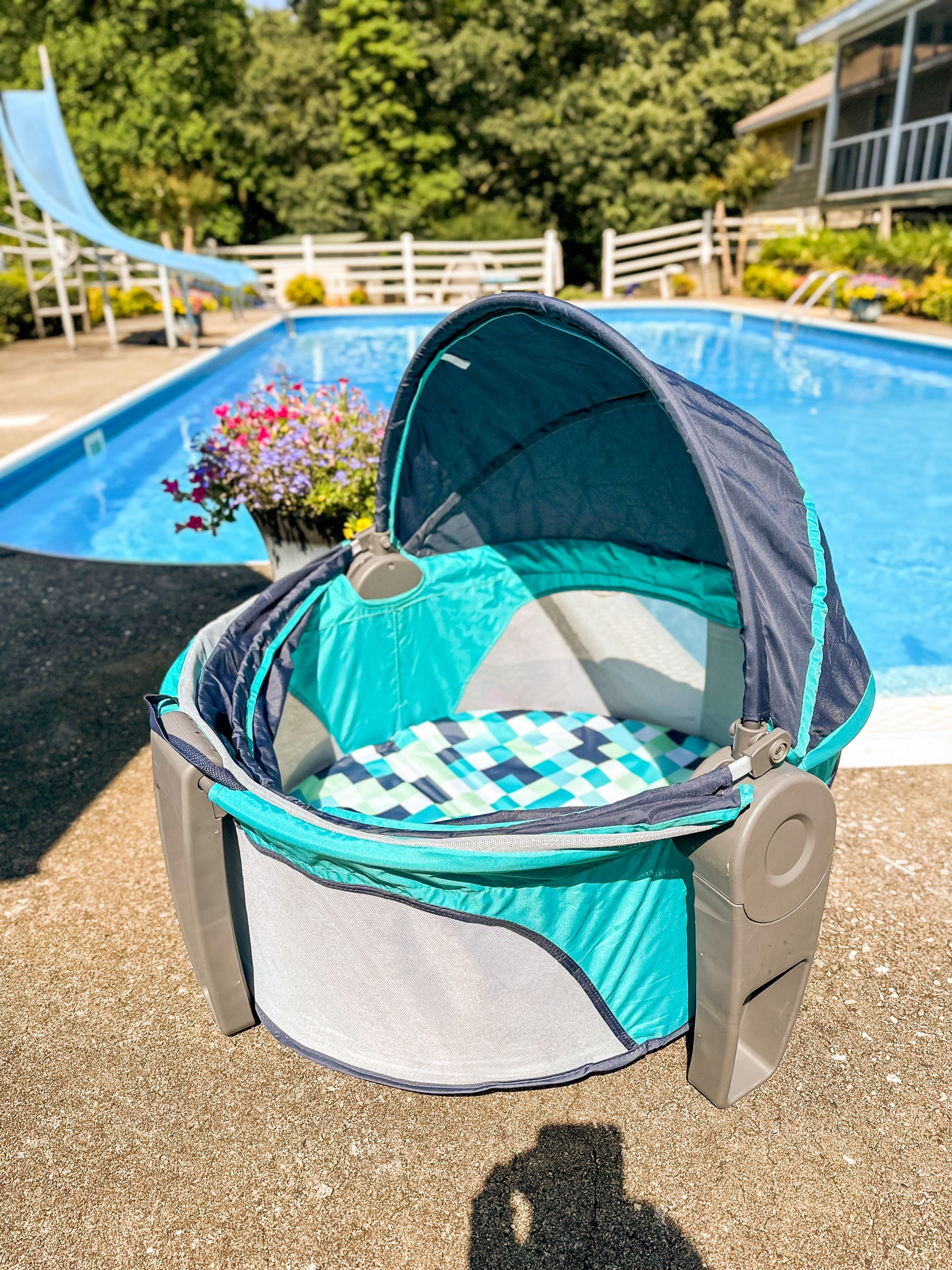 Portable baby dome carrier!! 
Perfect for lake days and pool days! 
#LTKbaby 
#LTKtravel 
#LTKkids

#LTKswim #LTKSeasonal #LTKsalealert