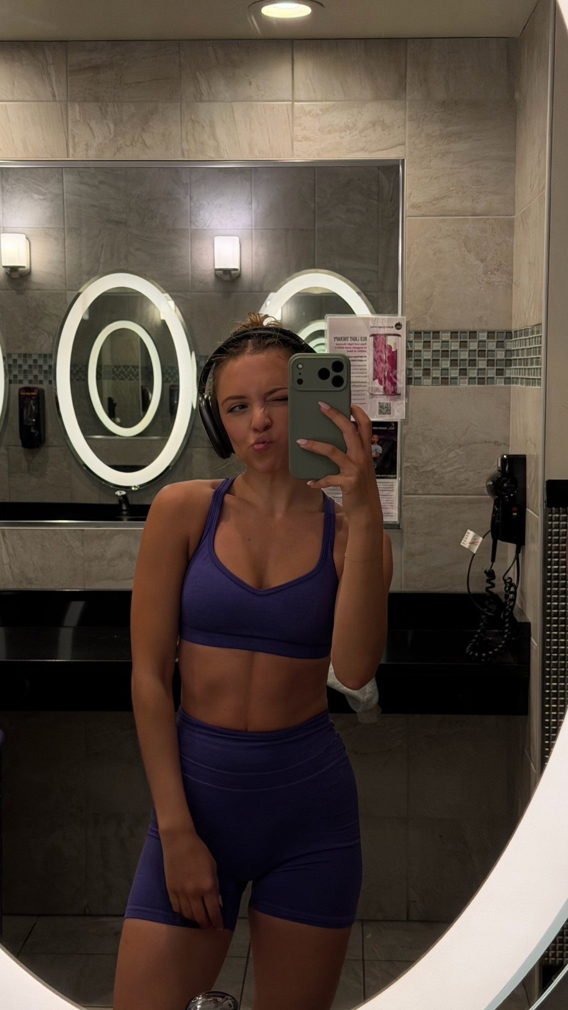 They are out of this color… BUT these are my favorite workout sets