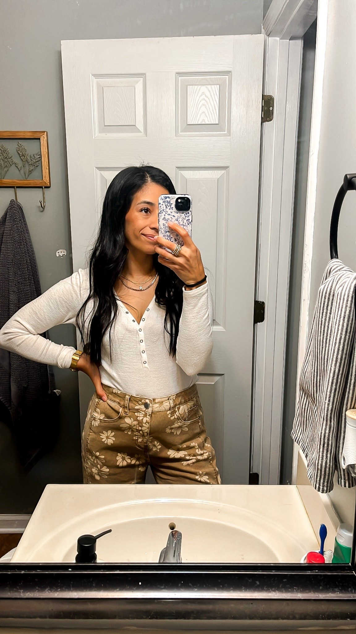 I’m wearing a small in the floral
Pants! They are stretchy!

#LTKootd #LTKPetite #LTKMidsize