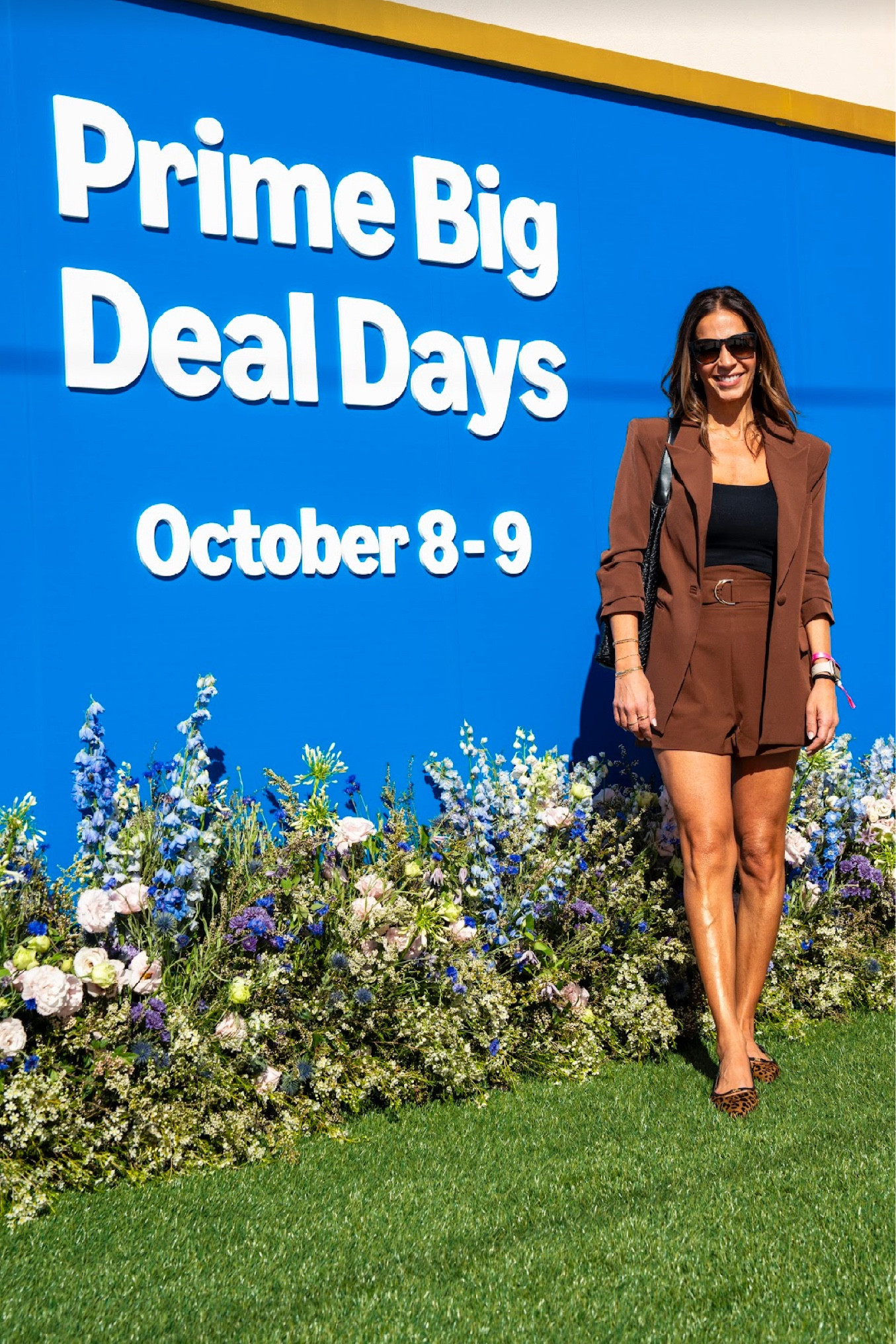 Amazon Creator Summit OOTD business casual, brown blazer, brown shorts suit, leopard pointy toe flats, amazon pumiey tank

#LTKStyleTip #LTKWorkwear #LTKOver40