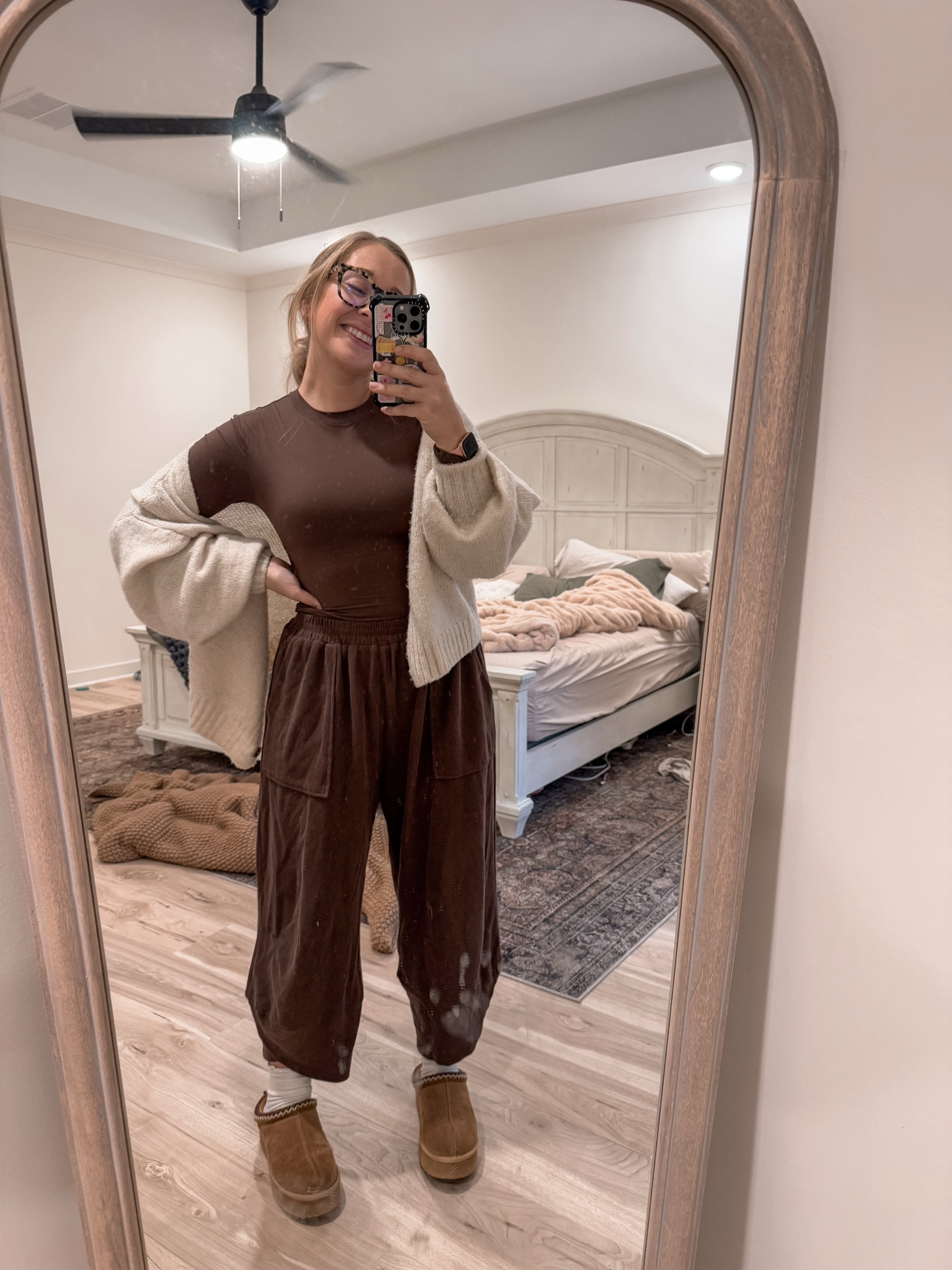 Comfy outfit - neutral brown outfit - seamless longsleeve - comfy pants - ribbed harem pants - cardigan outfits - midsize outfit - winter outfit - Amazon style - olive rug - neutral bedroom decor 

#LTKMidsize #LTKSeasonal #LTKMostLoved