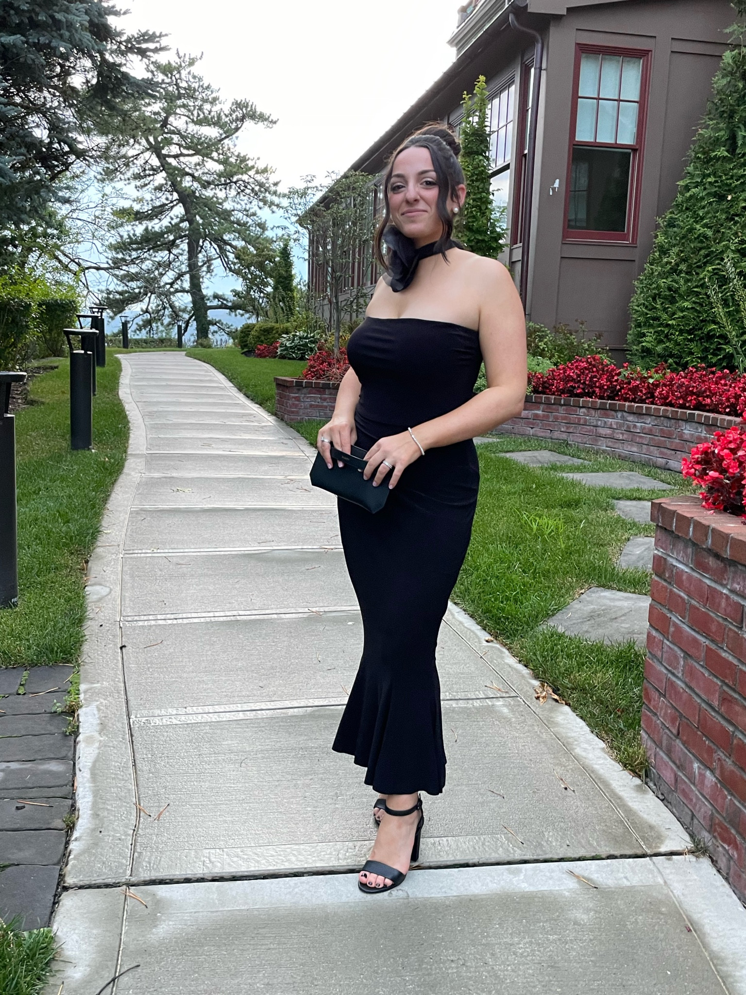 Wedding this past weekend 🫶🏼

Flower tie, wedding guest dress, black tie wedding, clutch, fall wedding, fall dresses

#LTKwedding #LTKSeasonal #LTKstyletip