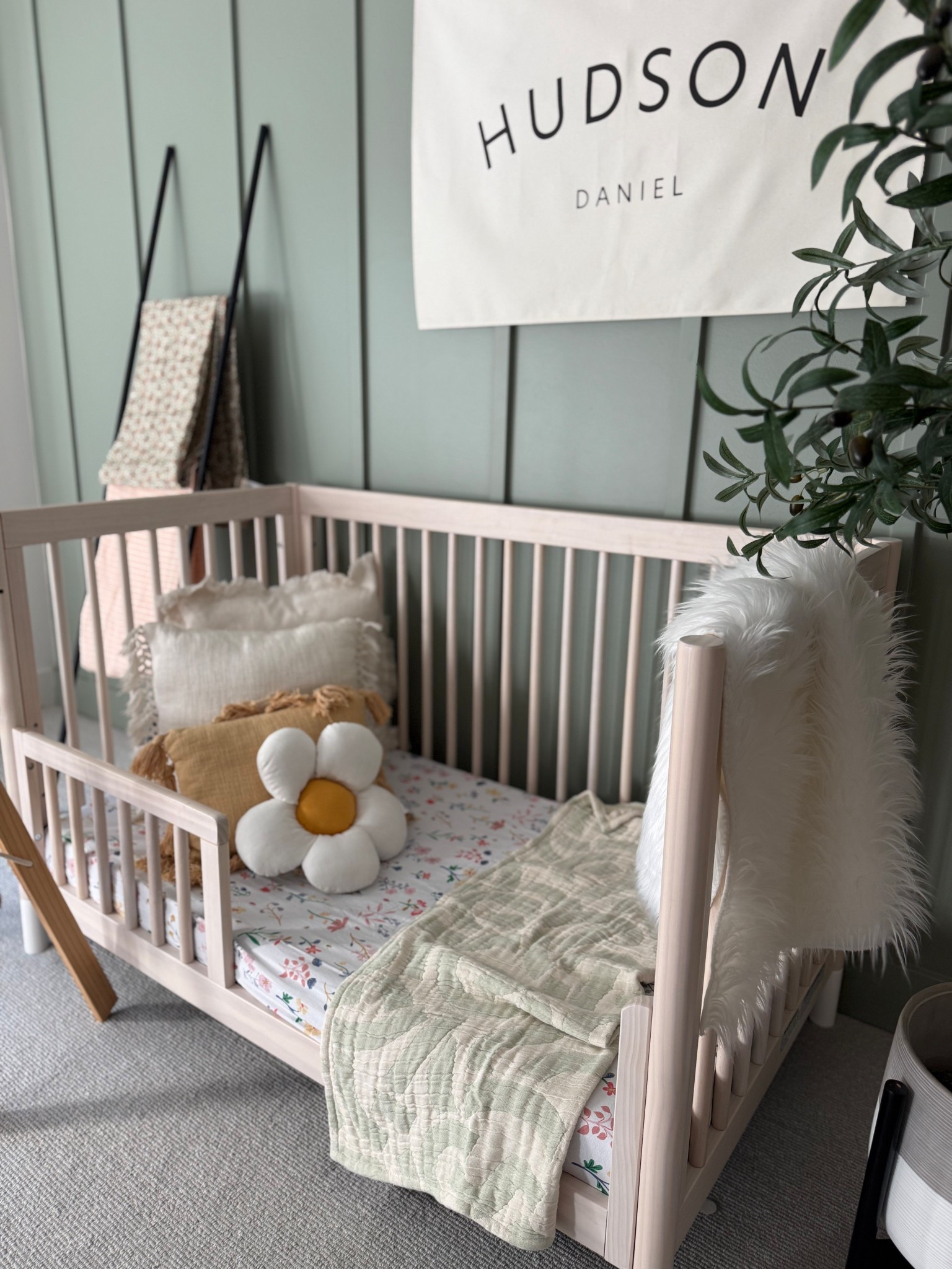 Cutest spring room decor 

#LTKKids #LTKHome #LTKBaby