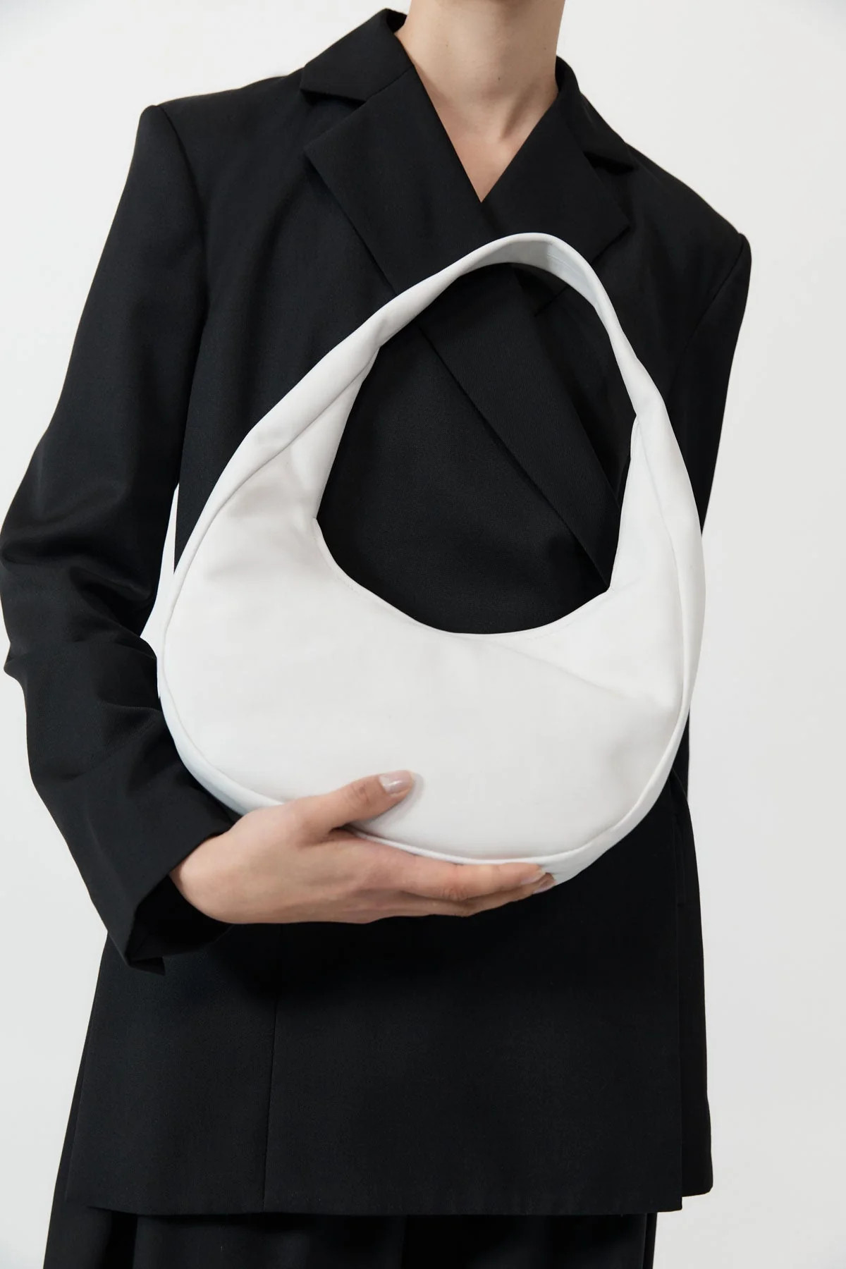 Oval Mini Bag - Cool White | St. Agni (US, UK, EU)