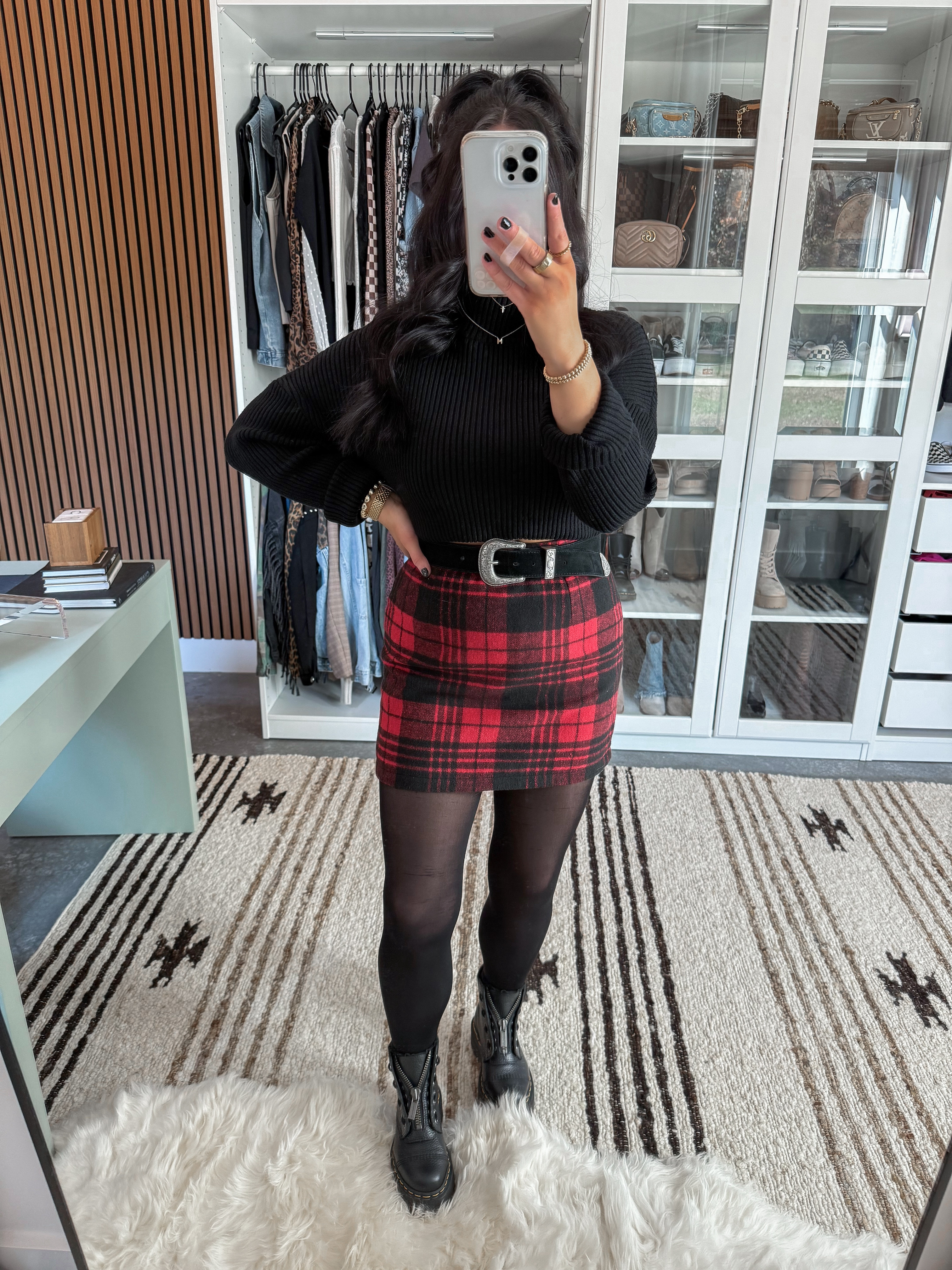 Edgy Holiday Outfit Idea 🖤

Sweater - medium (sized up one and tucked it up into the band of my bra)
Skirt - small
Belt - small
Tights - small

I love this look if you're wanting a classic yet edgier option for the holidays! Paired this ribbed black turtleneck sweater with this red and black plaid mini skirt, added this black western belt to bring in the waist & finished the look with some tights (I've had these for over a year and they DO NOT RIP 👏🏼) & my platform doc martens! 

 

 #LTKHoliday #LTKFindsUnder50 #LTKFindsUnder100