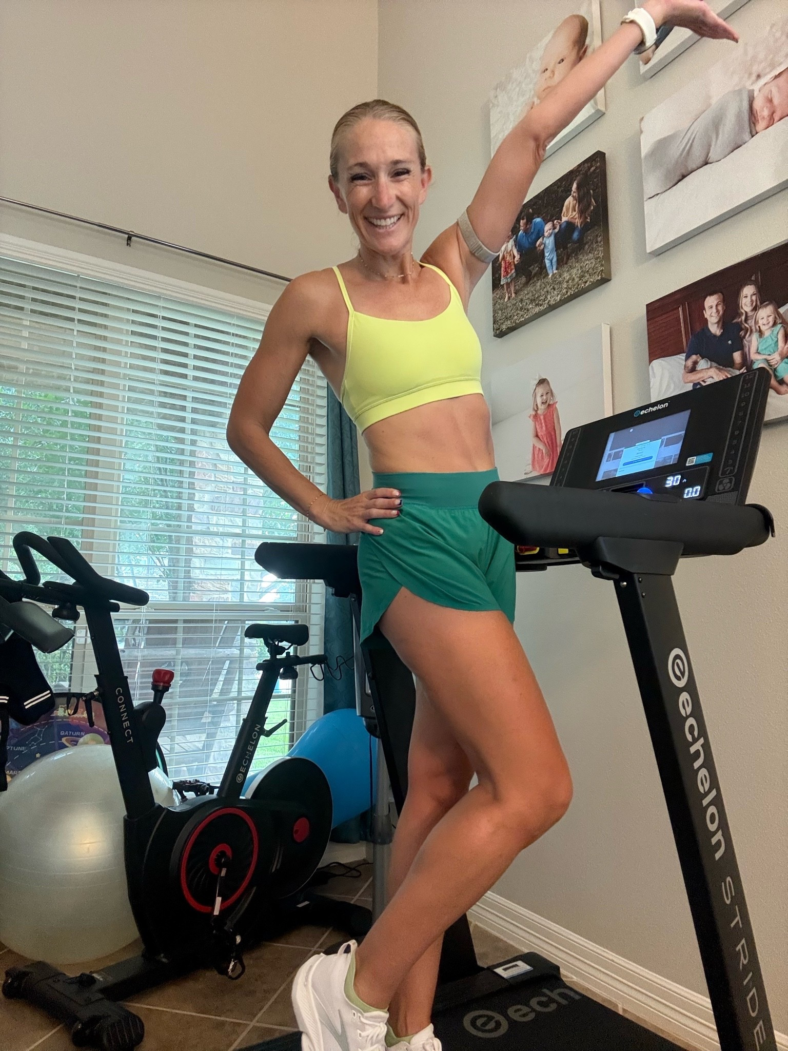 Another day, another run fit! This time featuring my favorite high waisted dolphin running shorts. Not all shorts are created equal and this fit is where it’s at especially if you’re a mom. IYKYK what I mean.

#LTKfitnessgoals #LTKootd #LTKActive