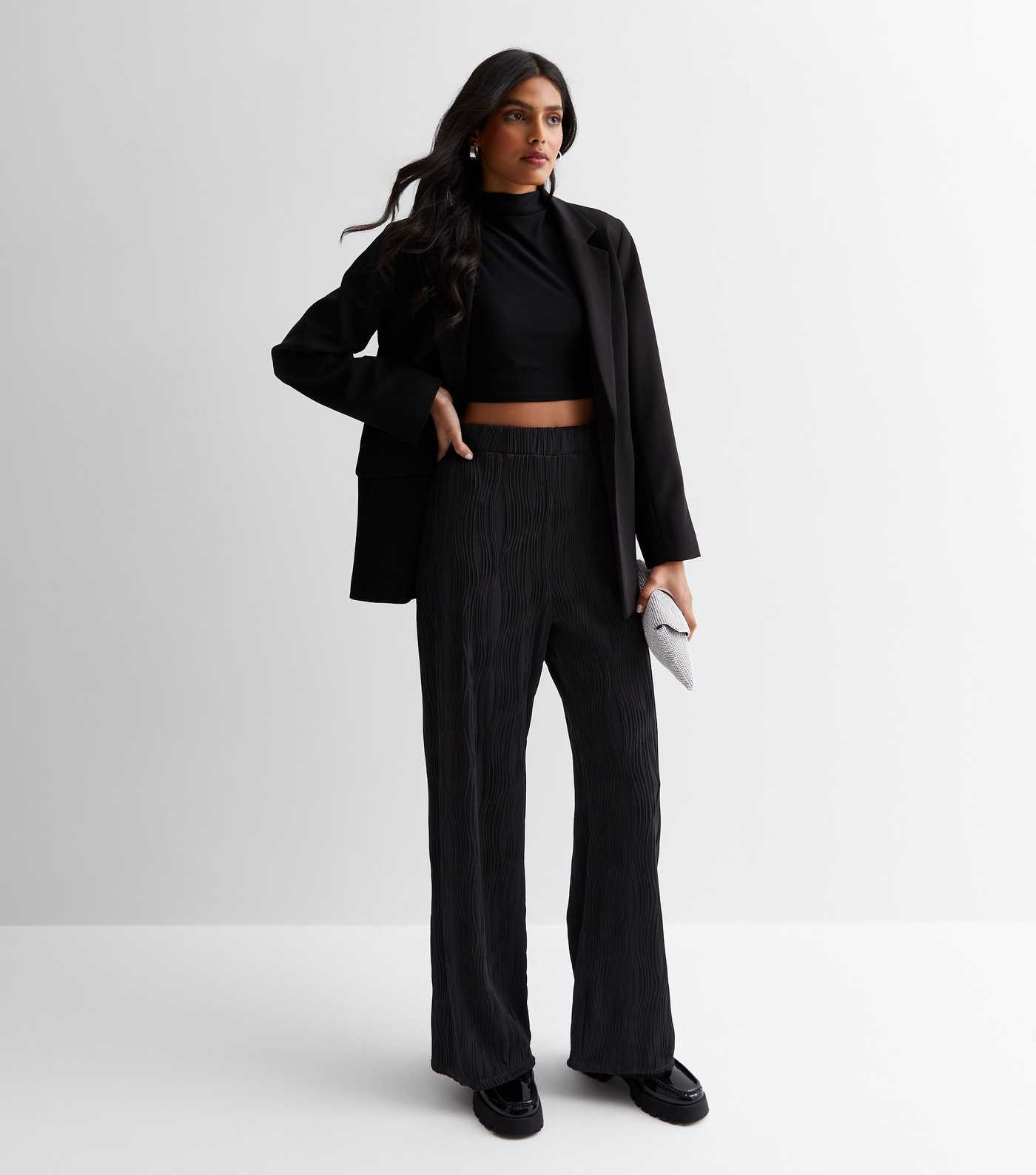 Black Ripple Wide Leg Cargo Trousers
						
						Add to Saved Items
						Remove from Saved Item... | New Look (UK)