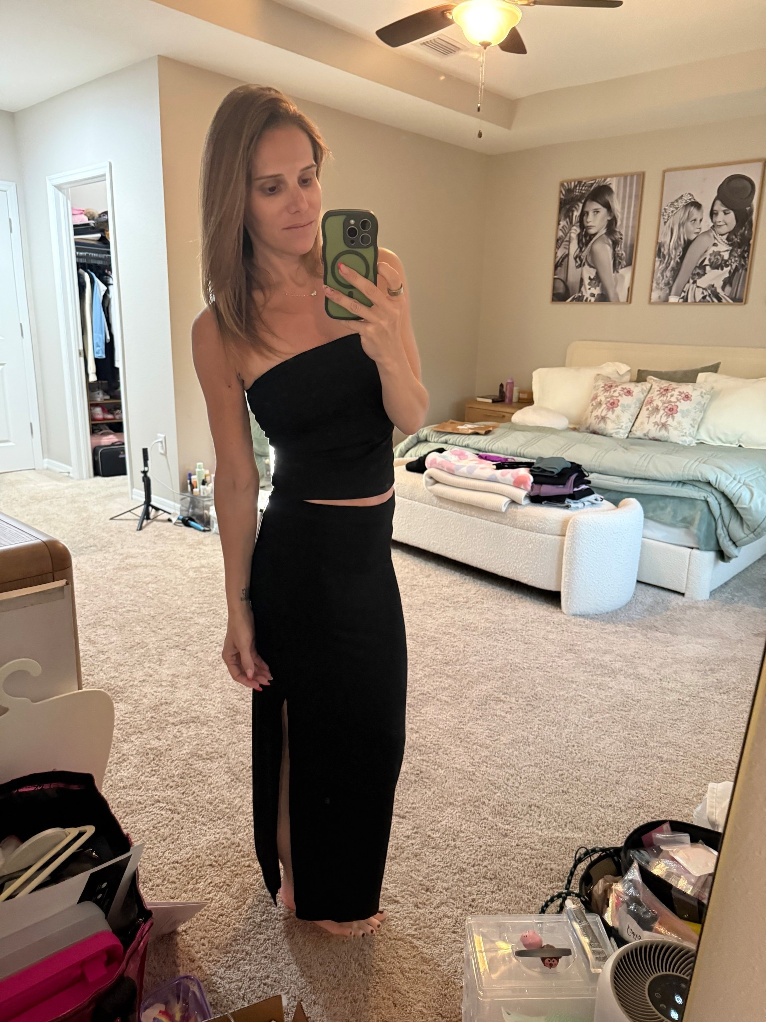 My first summer purchase from Revolve has arrived and I’m obsessed! This set is SO flattering and crazy soft. Comfortable and cute for day or night! 

#LTKSeasonal #LTKdayinmylife #LTKootd