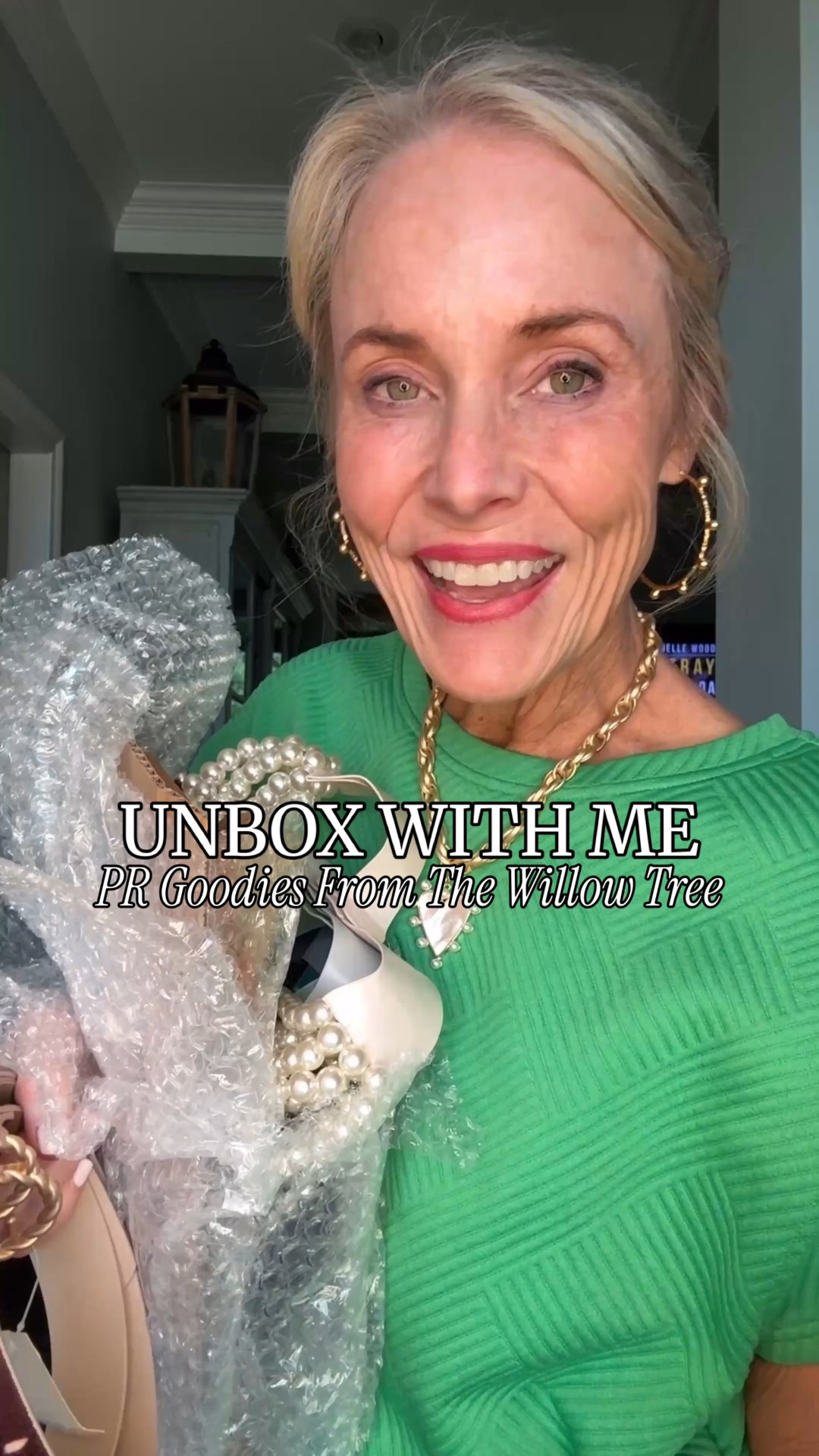Unbox with me some PR goodies from The Willow Tree Boutique

Shop all my goodies + more & my outfit below! 



#LTKFindsUnder50 #LTKOver40 #LTKStyleTip