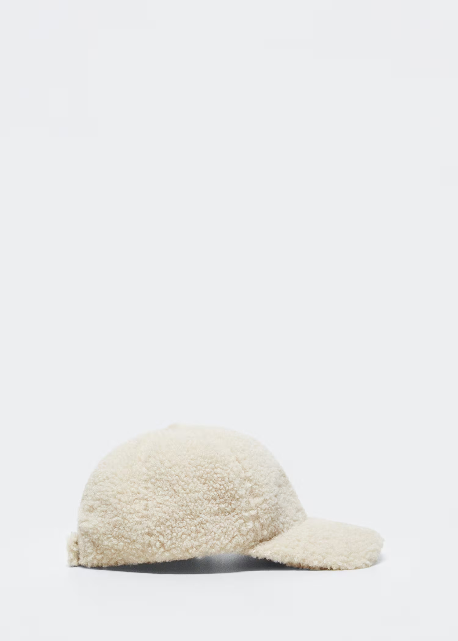 Fleece cap -  Women | Mango USA | MANGO (US)