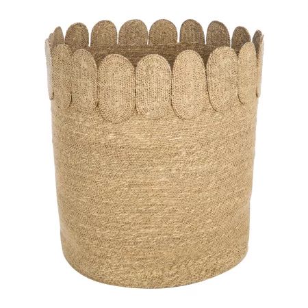 Scallop Edge Seagrass Storage Basket | Amara (UK)