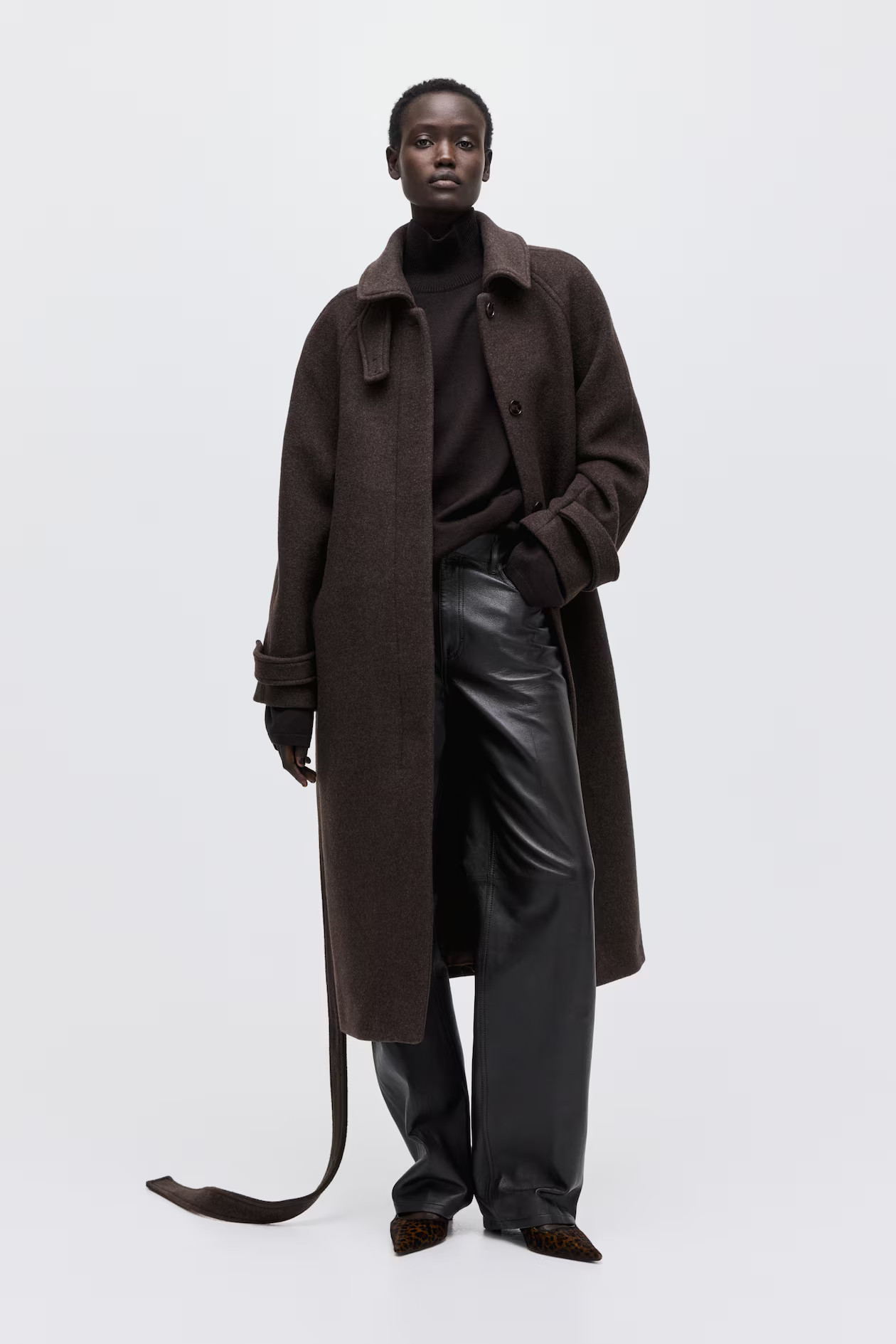 Oversized wool-blend coat - Dark brown - Ladies | H&M GB | H&M (UK, MY, IN, SG, PH, TW, HK)