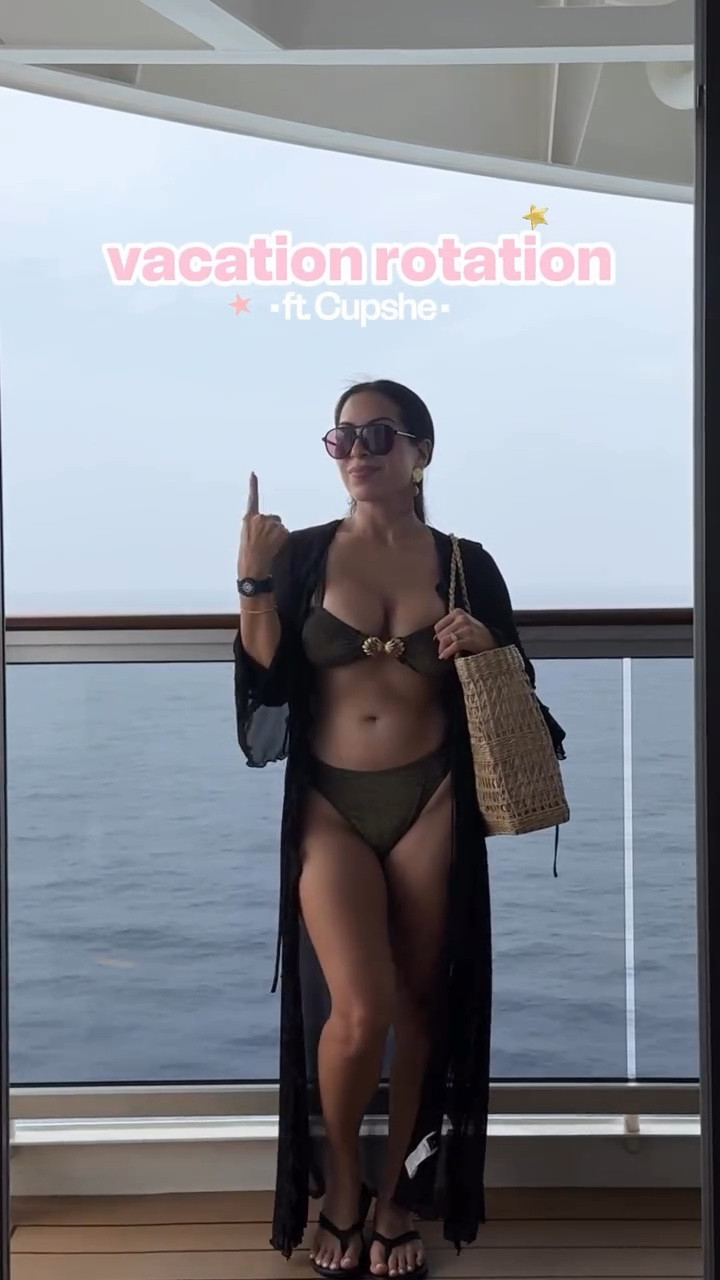👙⚓️ A little cruise swimsuit roundup! 🌴✨ Every bathing suit I wore on our trip is from @cupshe 💕 

*use code HS15 to save ☀️

#vacationfits #beachwear #swimwear #cupsheswimwear #cupshecrew