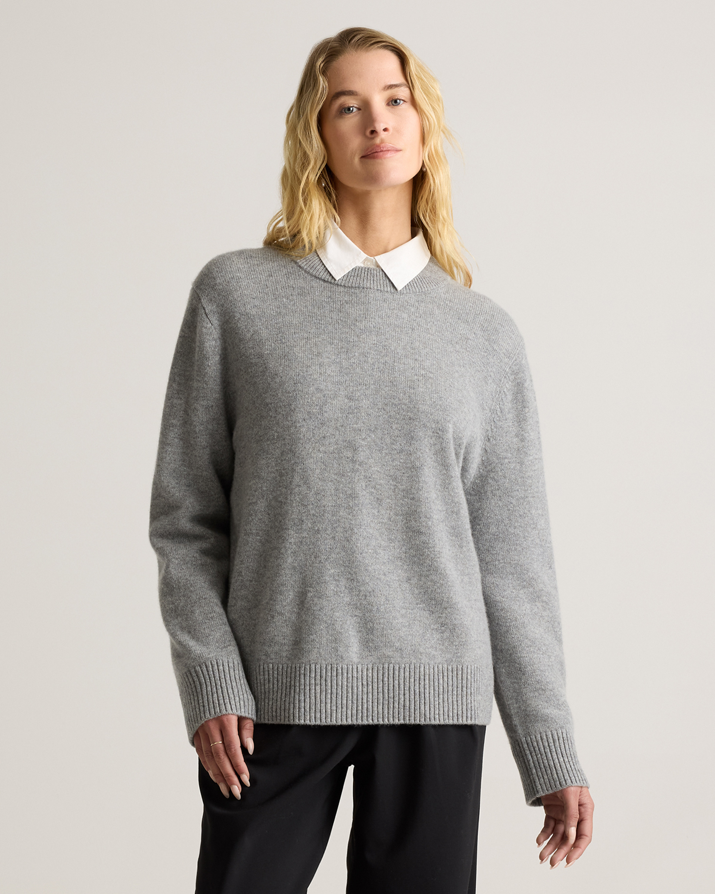 Quince | Women's Mongolian Cashmere Oversized Crewneck Sweater in Heather Grey, Size Medium | Quince