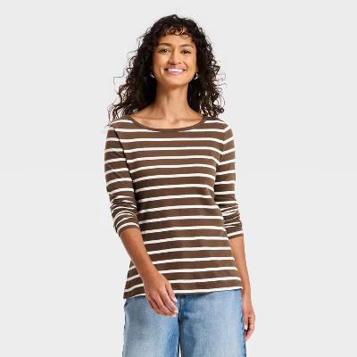 Women's Long Sleeve T-Shirt - Universal Thread™ | Target