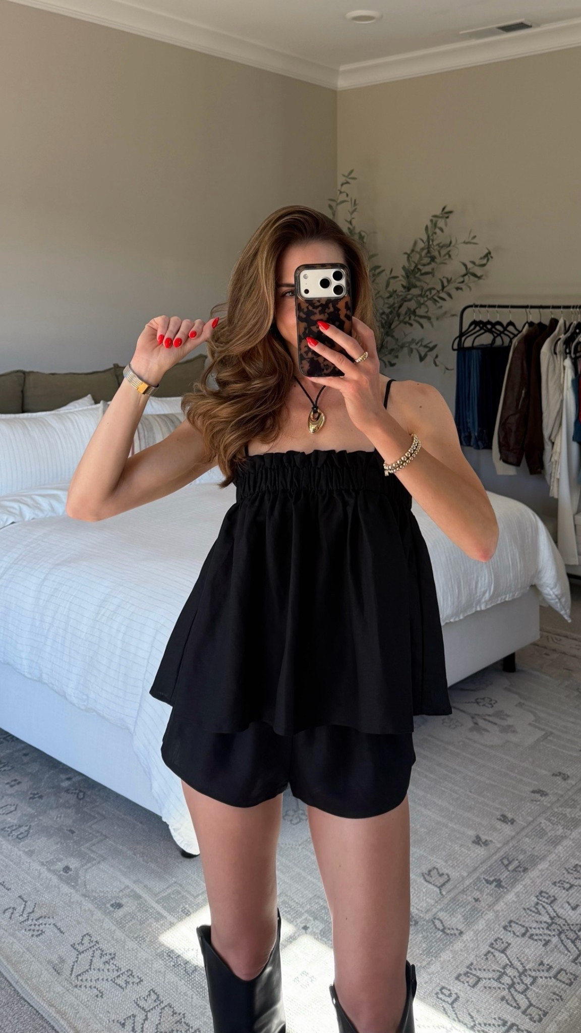 I declare this the perfect summer outfit if you’re feeling bloated.

#LTKootd #LTKgrwm #LTKSeasonal