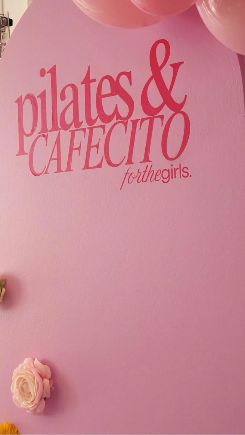 Pilates day & pink coffee girls 💖💖💖
Ame este set de entrenamiento es bello y cómodo lo mejor que no se transparenta. 

#LTKvlog #LTKfitnessgoals