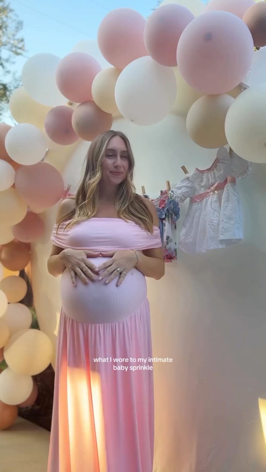 The pink was always the winner🎀 my family threw me a very intimate baby sprinkle & it was the perfect way to celebrate this next chapter. #babysprinkle #babyshower #babyshowerdress