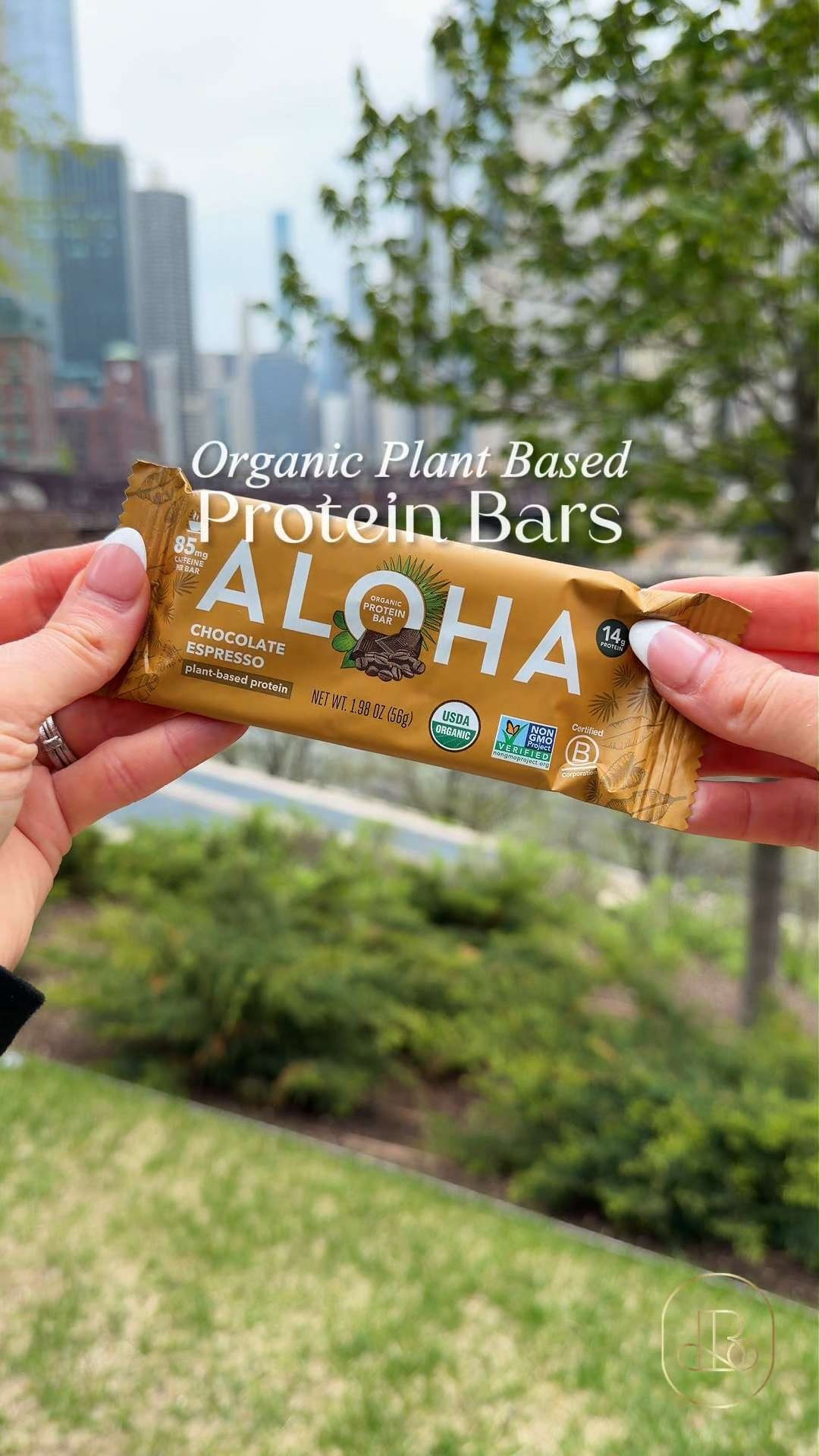 If your afternoon 3 PM slump usually results in you mindlessly raiding the pantry for sugary snacks that leave you crashing an hour later, you need to add these Aloha Organic Plant Based Protein Bars to your cart ASAP. 👏🏼 They are 100% plant-based, gluten-free, and low-sugar, making them the ultimate guilt-free recovery snack. Whether you’re fueling up before a heavy lifting session, packing food for a weekend road trip, or just trying to sneak more clean protein into your daily routine, this is the ultimate no-brainer. 🔥 #LTKFit #LTKFitness #LTKActive #LTKFinds #LTKunder50 #LTKhome #momlife #healthysnacks #cleanfuel #plantbased #snackideas #wellnessjourney #cleanprepping #fitspo #postworkout #activewear #healthylifestyle #LTKunder100 #healthysnacking #plantbasedprotein #unisexhealth #homegymessentials #cleaneating #bulkfinds 

#LTKfitnessgoals #LTKfoodie #LTKActive