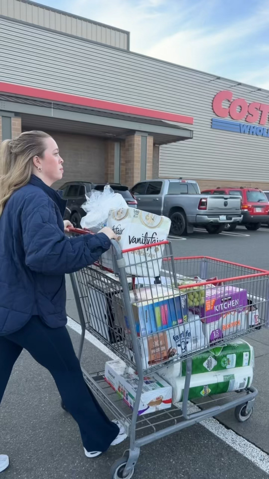 Midsize Winter Outfit 💙💙 Perfect for running errands, school drop off, and mom life

Wearing a size large 

Size 10/12 | M/L | 5’3” 

#LTKvlog #LTKmomlife #LTKootd