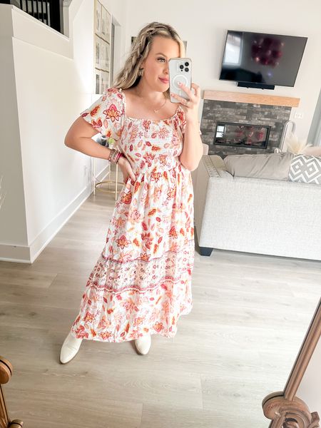 A fun, flowy, floral dress you need this spring! From Amazon and wearing a size small! 

#amazonfinds #amazonfashion #springstyle #springdresses #floraldresses

#LTKFind #LTKstyletip #LTKfit