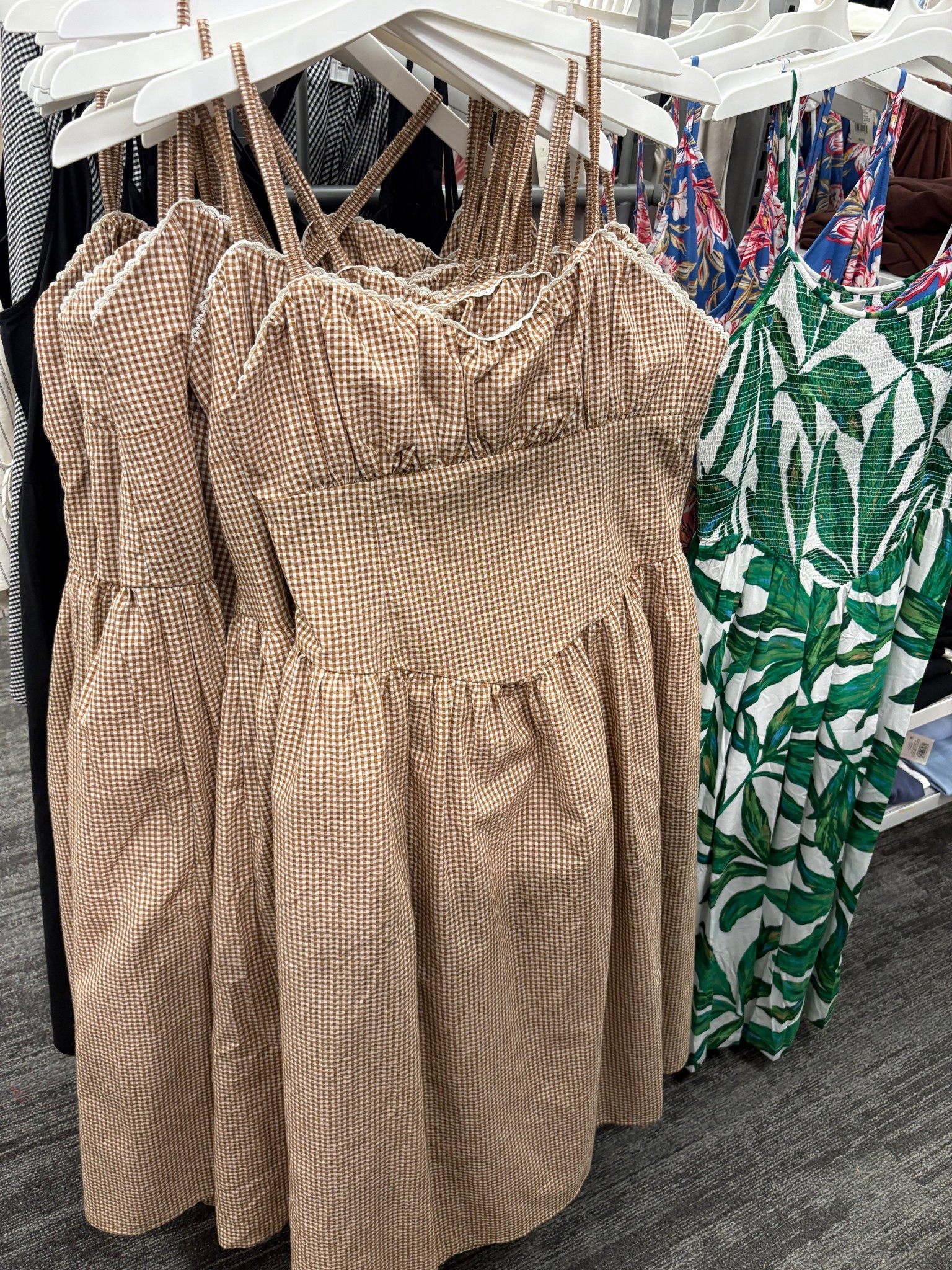 I shared this dress a few days ago in a floral pattern but also loved it in this brown gingham! I am a huge fan of smocked detailing, the lace trim adds the perfect touch and corset style bodice 

#LTKTall #LTKSeasonal