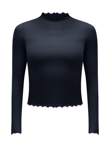 Hold Tight Lettuce-Edge Turtleneck | Women's Sweaters | lululemon | Lululemon (US)