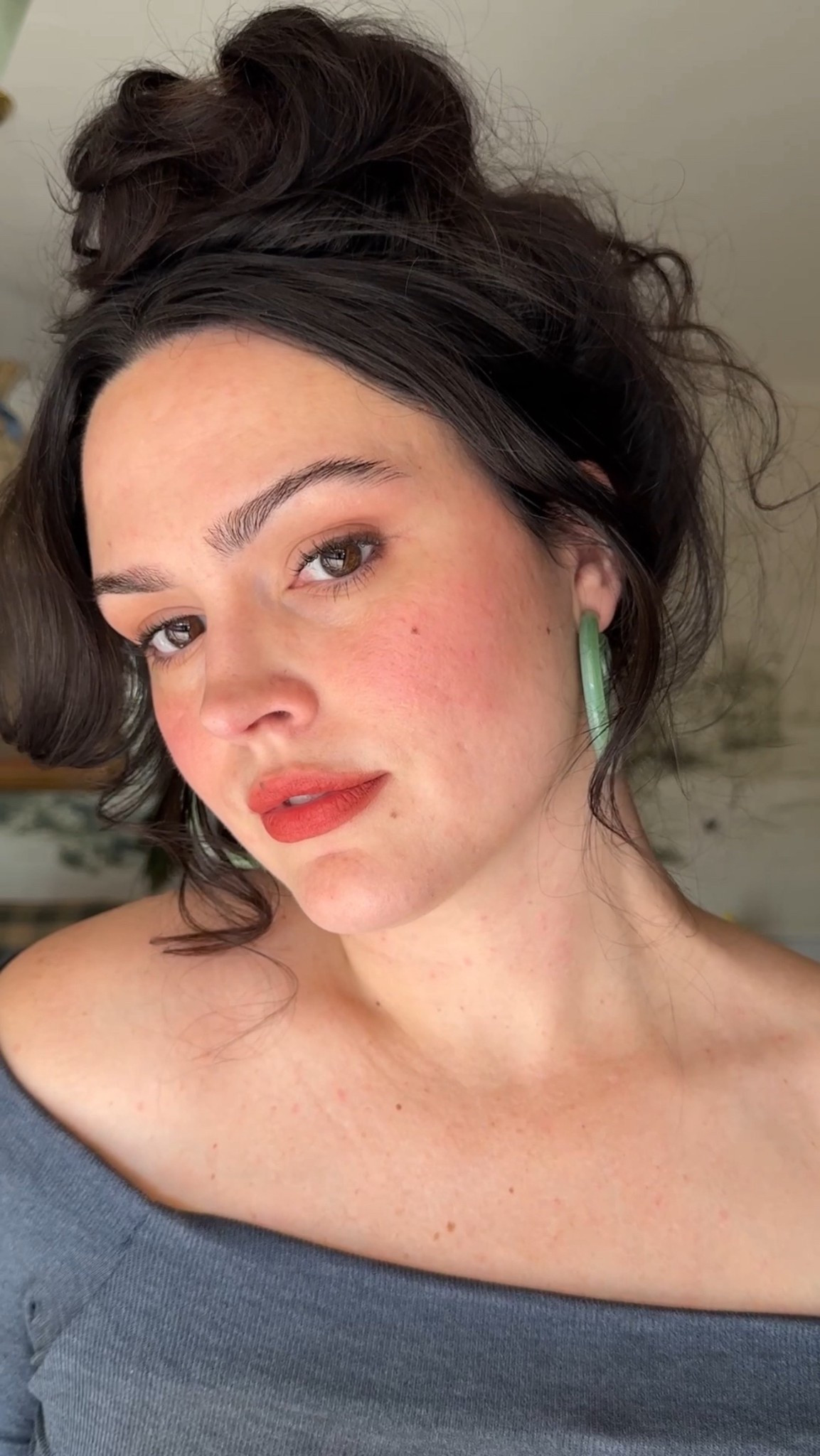 Brigitte Bardot hair tutorial 

#LTKBeauty #LTKgrwm #LTKHoliday