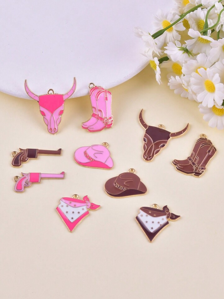 10pcs/Pack Mixed Western Cowboy Style Hat, Scarf, Boot, Gun Shaped Zinc Alloy DIY Jewelry Pendant... | SHEIN