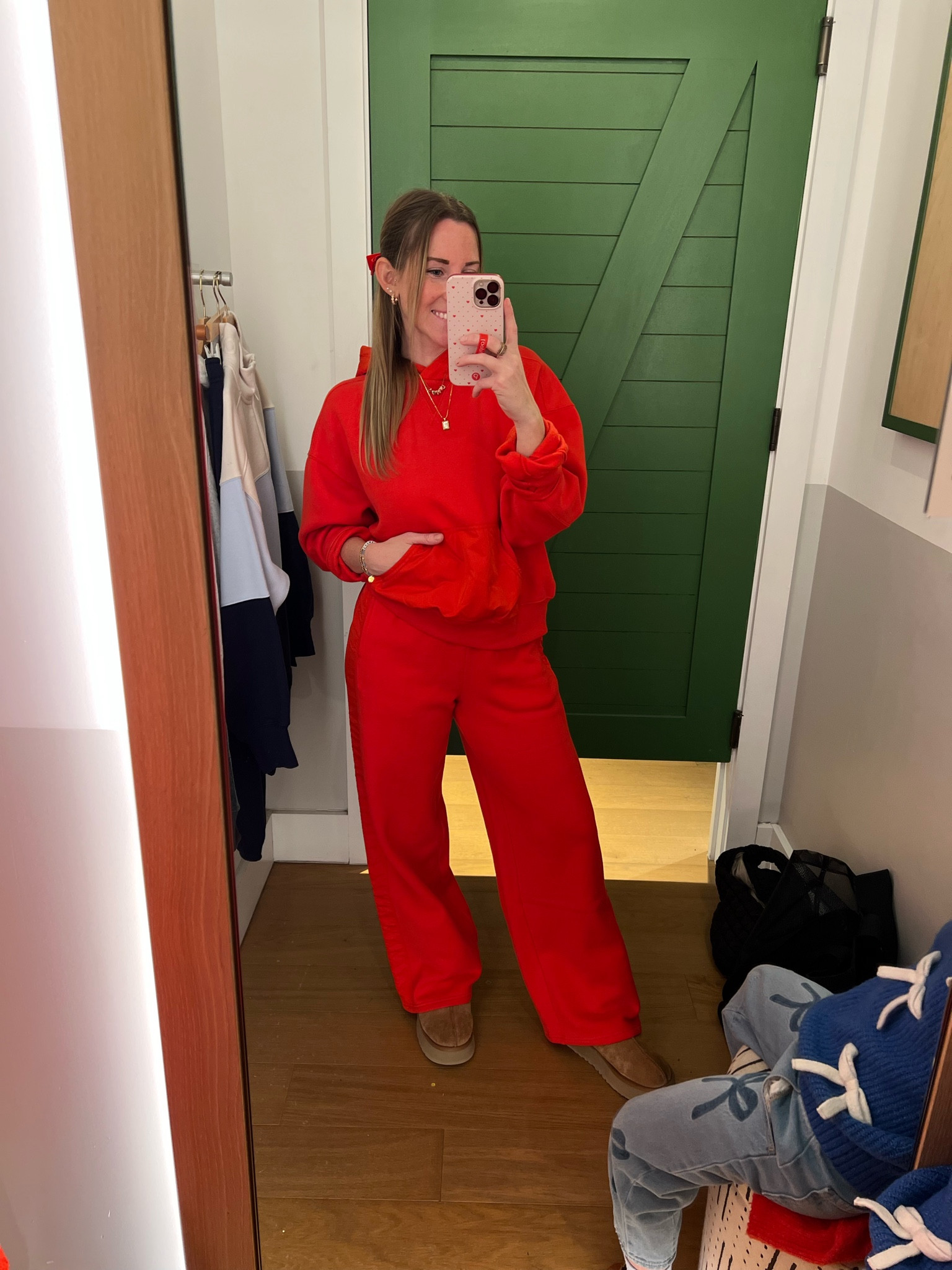 Cozy red aerie fit for mamas this holiday season on sale for Black Friday🎅🏼♥️

#LTKmomlife #LTKCyberWeek #LTKootd