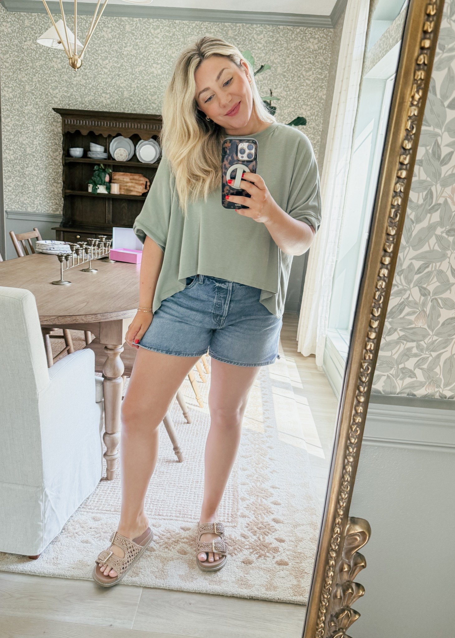 My fave Amazon tee!! I own 4 colors! Wearing a size large! 

THEBLOOMINGNEST target shorts sandals free people dupe 

#LTKSpringSale #LTKSaleAlert #LTKMidsize