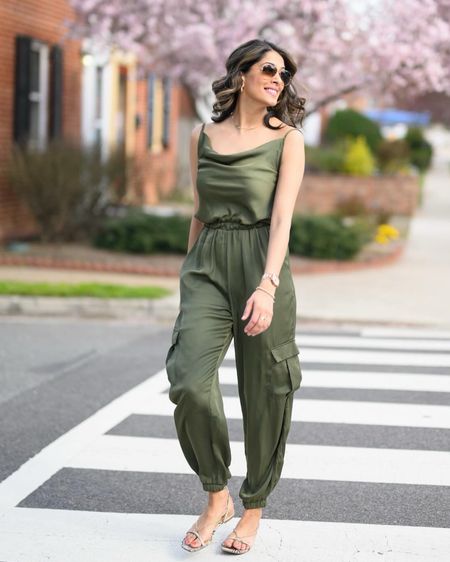 Olive green jumpsuit for spring or summer 💕

#LTKshoecrush #LTKstyletip #LTKSeasonal