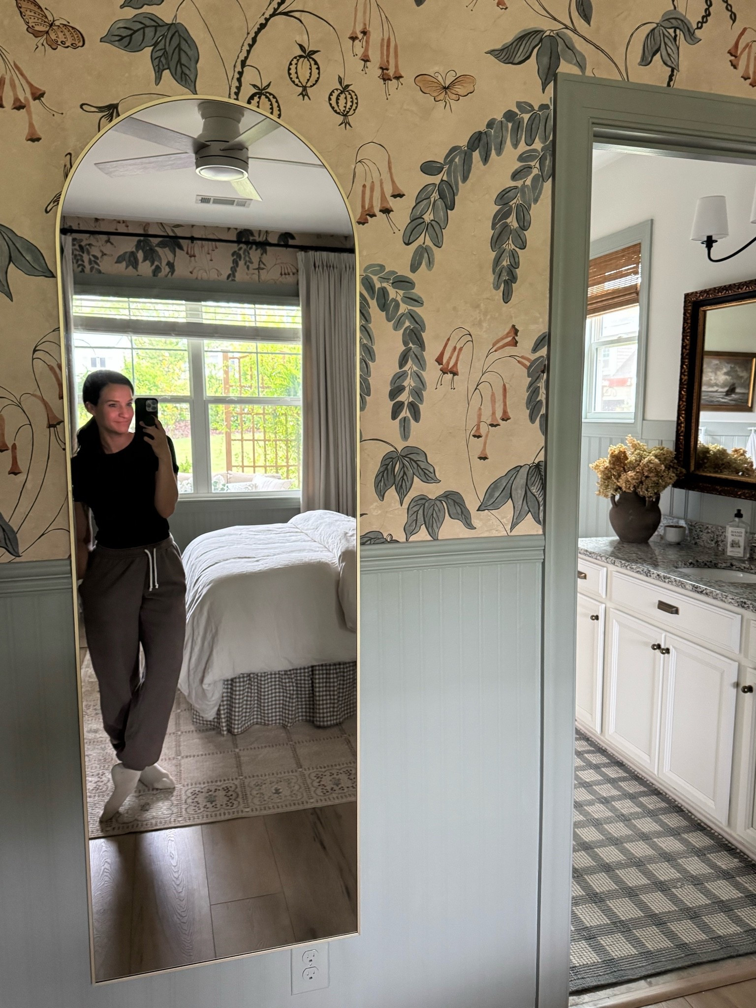 Affordable full length mirror

#LTKdayinmylife #LTKHome