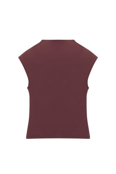 Open-back polyamide T-shirt | PULL and BEAR UK