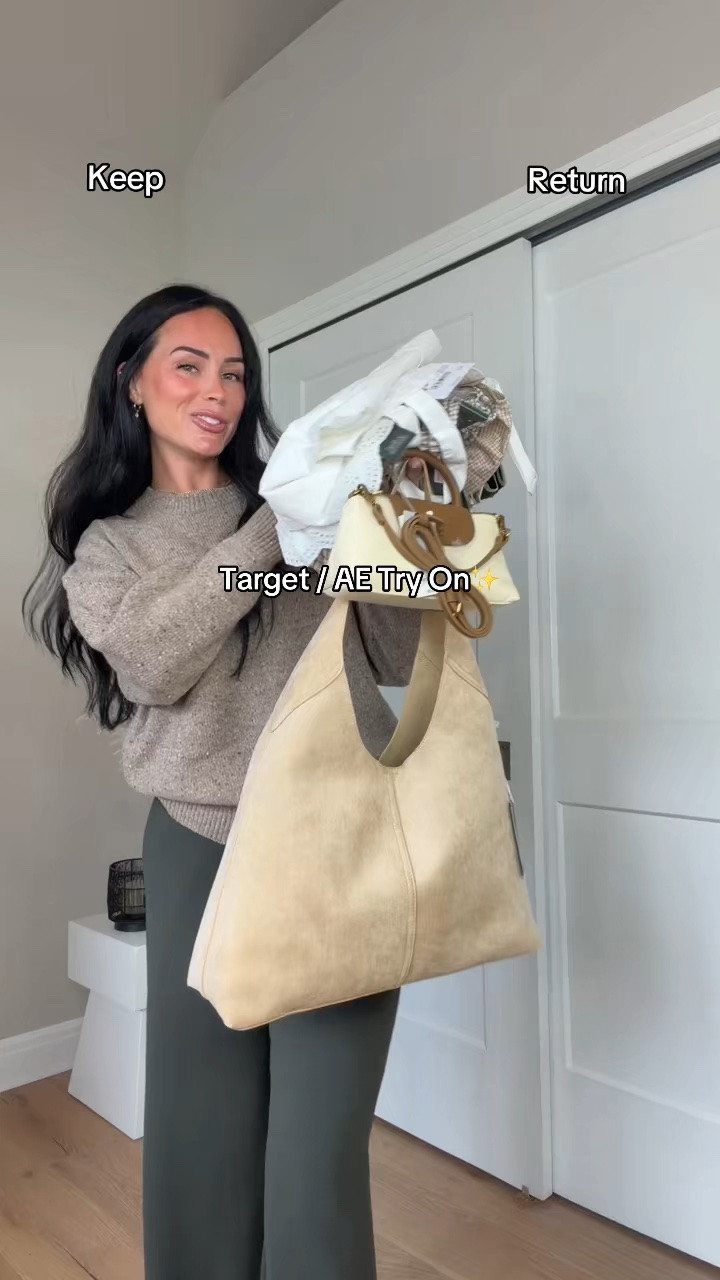 Target + AE try-on haul ✨ Keep or return?! I found so many cute pieces for fall! 🤎 I’ll have everything linked on my LTK!

My sizing: 5’7”, 145 lbs, 32DD

#FallHaul #FallFashion #TargetStyle #AmericanEagle #FallOutfits @Target @American Eagle Outfitters