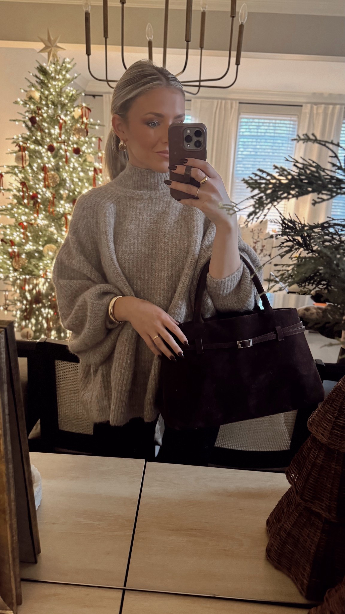 Sweater was another top seller this week! It’s the perfect sweater to wear with leggings and it’s the best for those days you want to be put together but totally comfy!

#LTKFindsUnder100 #LTKSeasonal