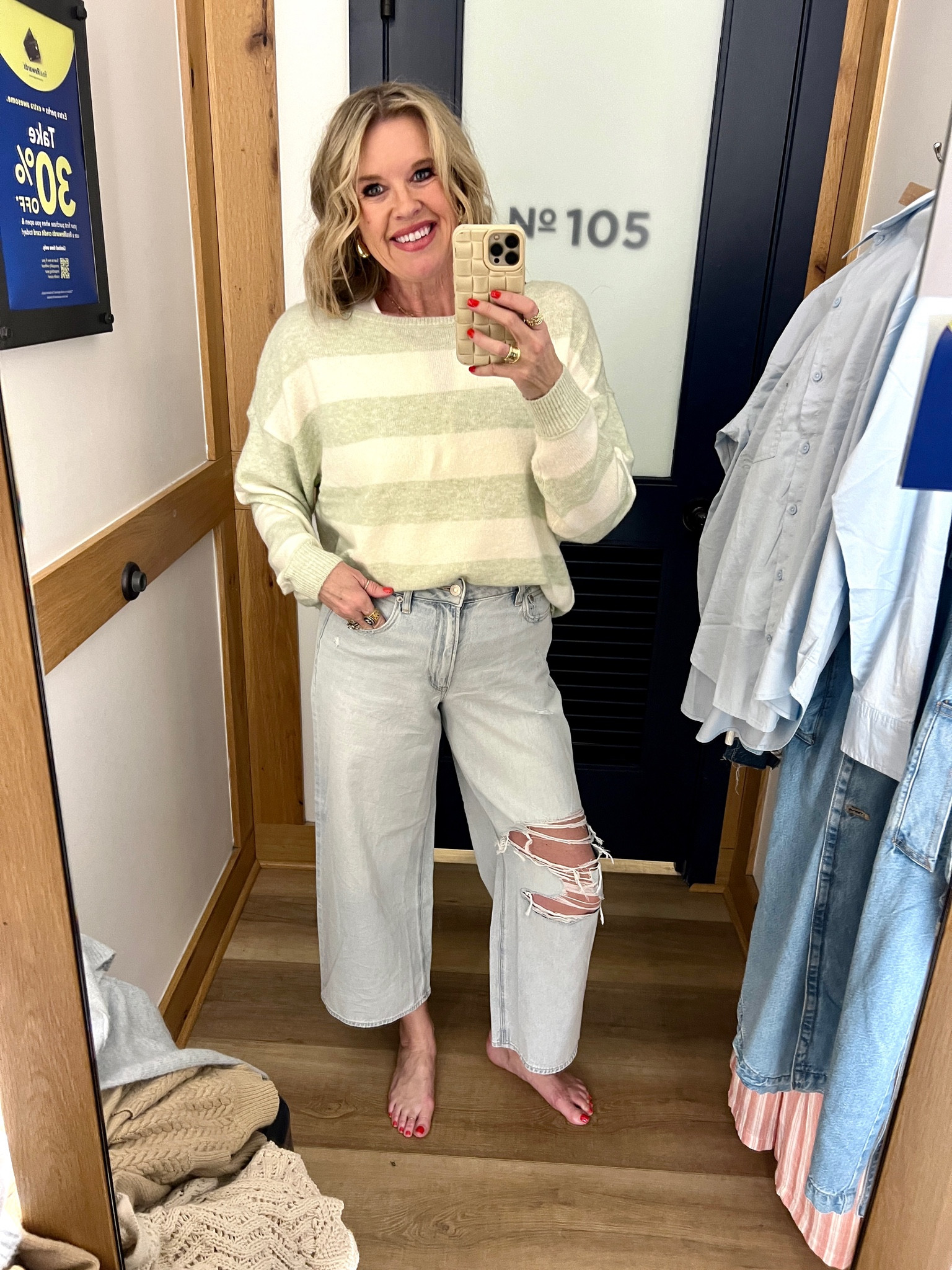  Sale
American Eagle 
Created with great basics, You’ll 
Wear ALL Spring and Summer ✔️

Light weight colored denim perfect color for Spring and Summer✔️

Striped so soft sweater  in the prettiest spring green!


#LTKsalealert #LTKSpringSale #LTKfindsunder50