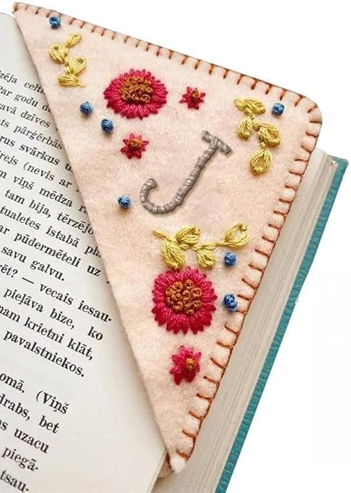 MOTEERLLU Personalized Hand Embroidered Corner Bookmark,Felt Triangle Page Stitched Handmade Book... | Amazon (US)