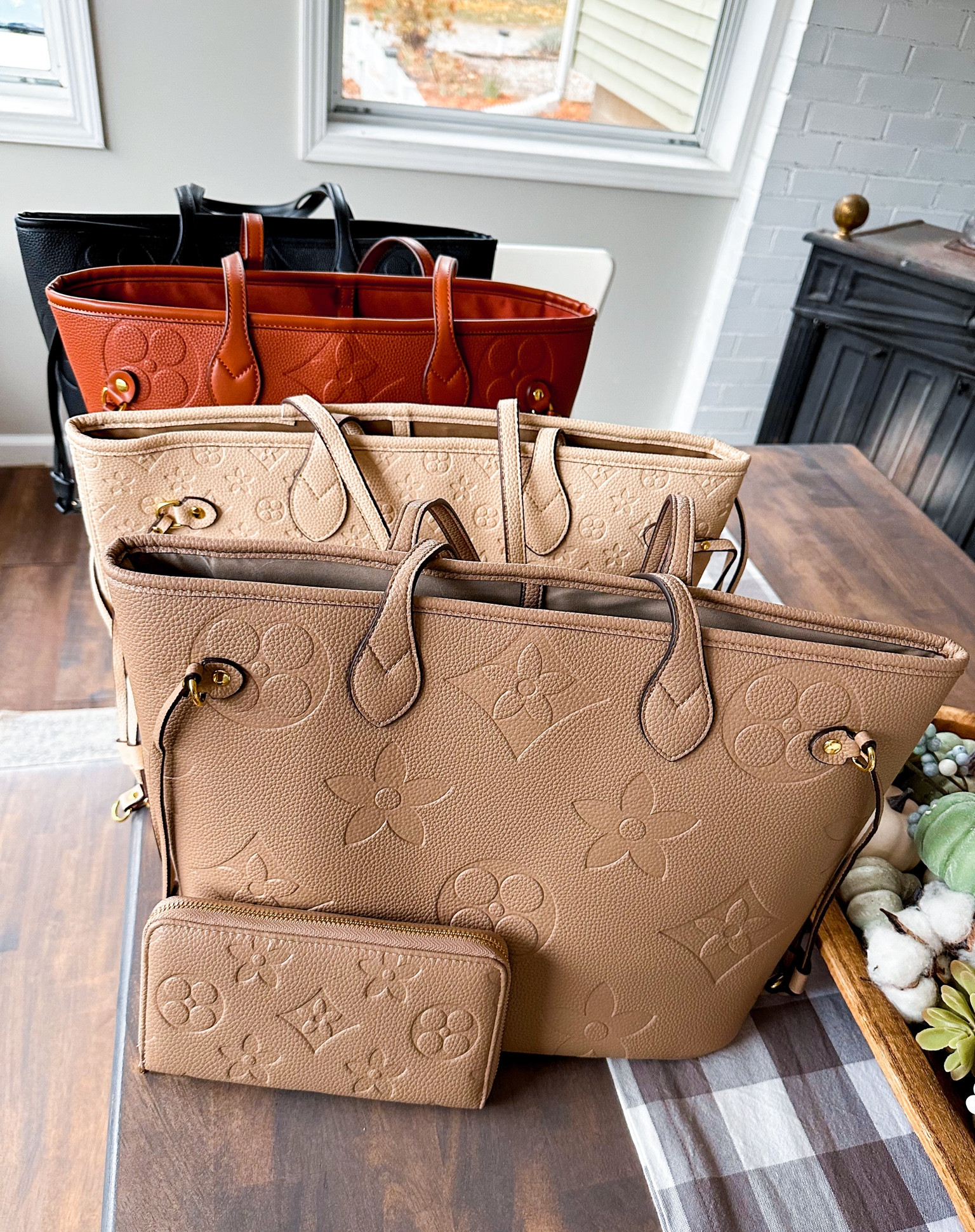 She’s back! The color we’ve been waiting for! The beige gray color of the big print look for less bag is back in stock!!!! Walmart totes!!! Such great quality! 

#LTKItBag #LTKFindsUnder50 #LTKStyleTip