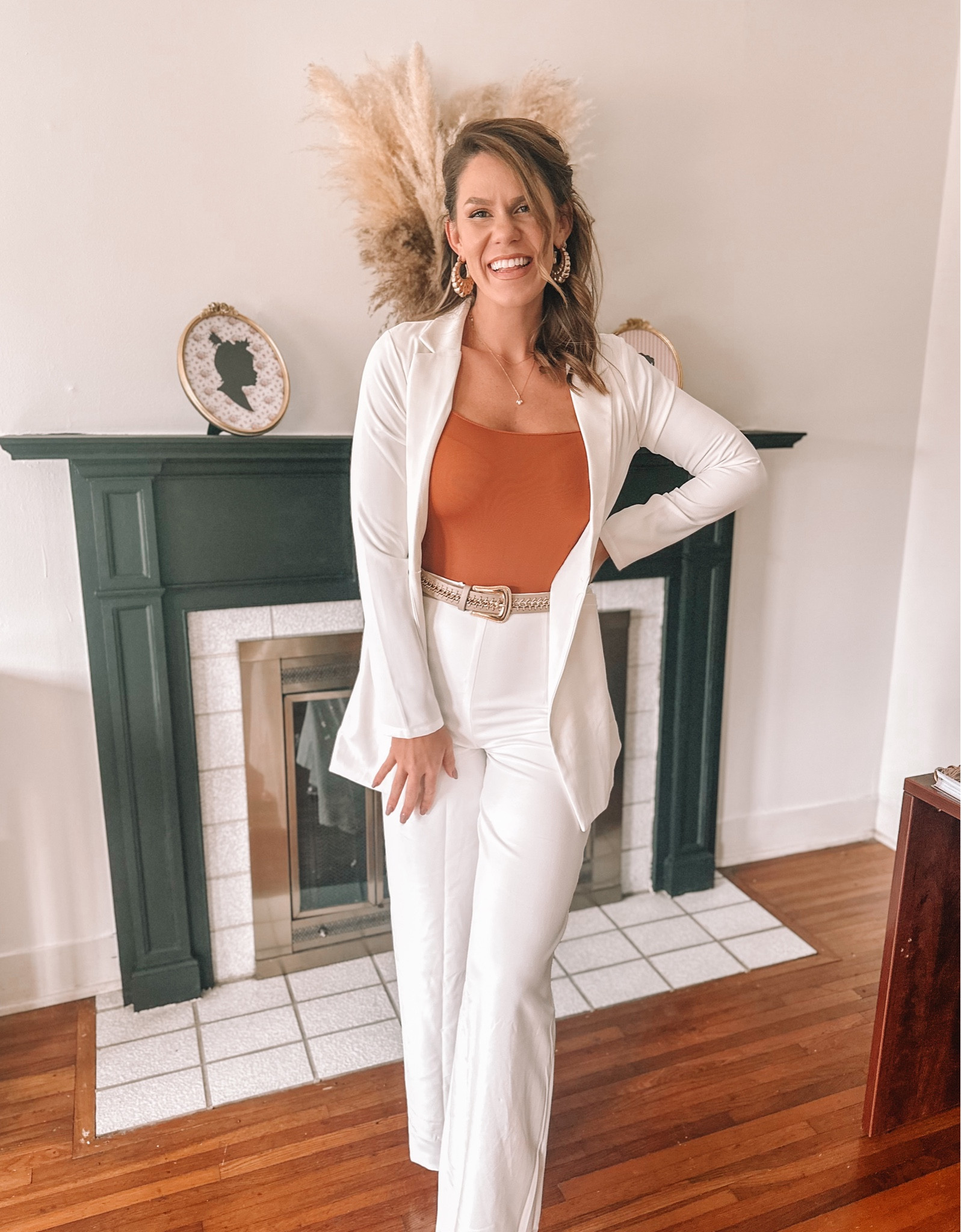 SKIMS BODYSUIT DUPE!!! Y’all I found this on Amazon for UNDER $30

#LTKworkwear #LTKSeasonal #LTKover40