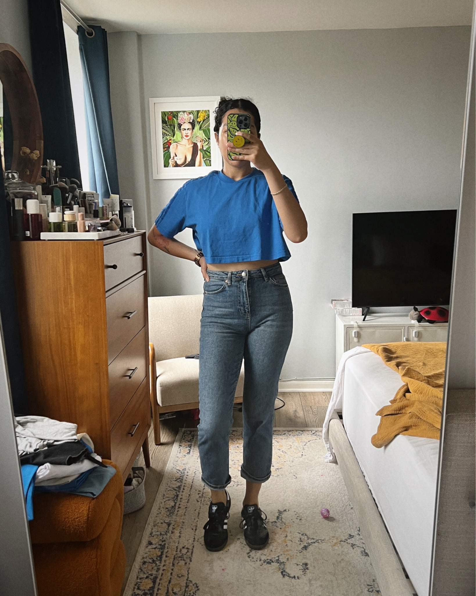 Running errands with the kiddo doesn’t mean you can’t look cute ✨ Today’s uniform = easy denim, a comfy tee, and sneakers that keep up with all the things.

Trust me, denim + errands = chic without even trying. 🛒👖

I’m sharing a few of my favorite denim finds.

#LTKStyleTip #LTKFindsUnder100 #LTKxMadewell