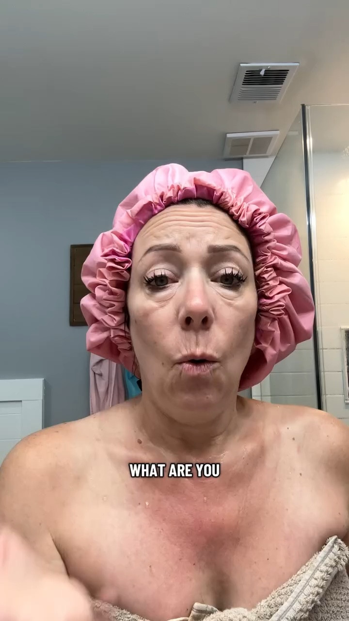 My go-to morning glow routine ✨ The AprilSkin TXA 99% Trio keeps my skin bright, smooth, and hydrated every day 🌸 #AprilSkin #SkincareRoutine #GlowingSkin #TXA99 #BrighteningSerum APRILSKIN USA