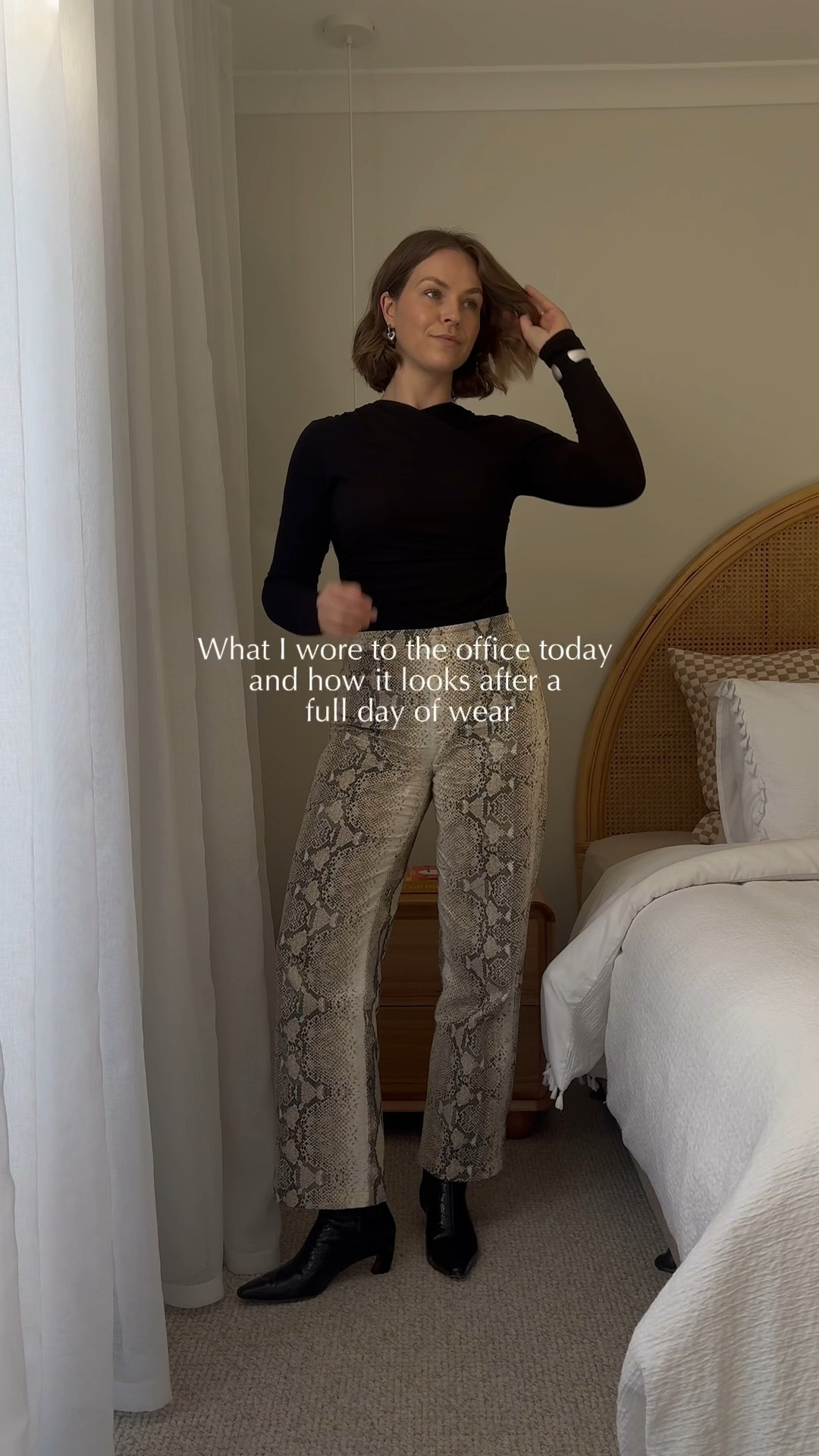 Top is the minima essencials linked- size 10, there is almost no stretch so maybe size up 
 
Pants I’m in an 8 

Boots are NA-KD but I have linked almost identical here  

#LTKsummer #LTKworkwear #LTKspring