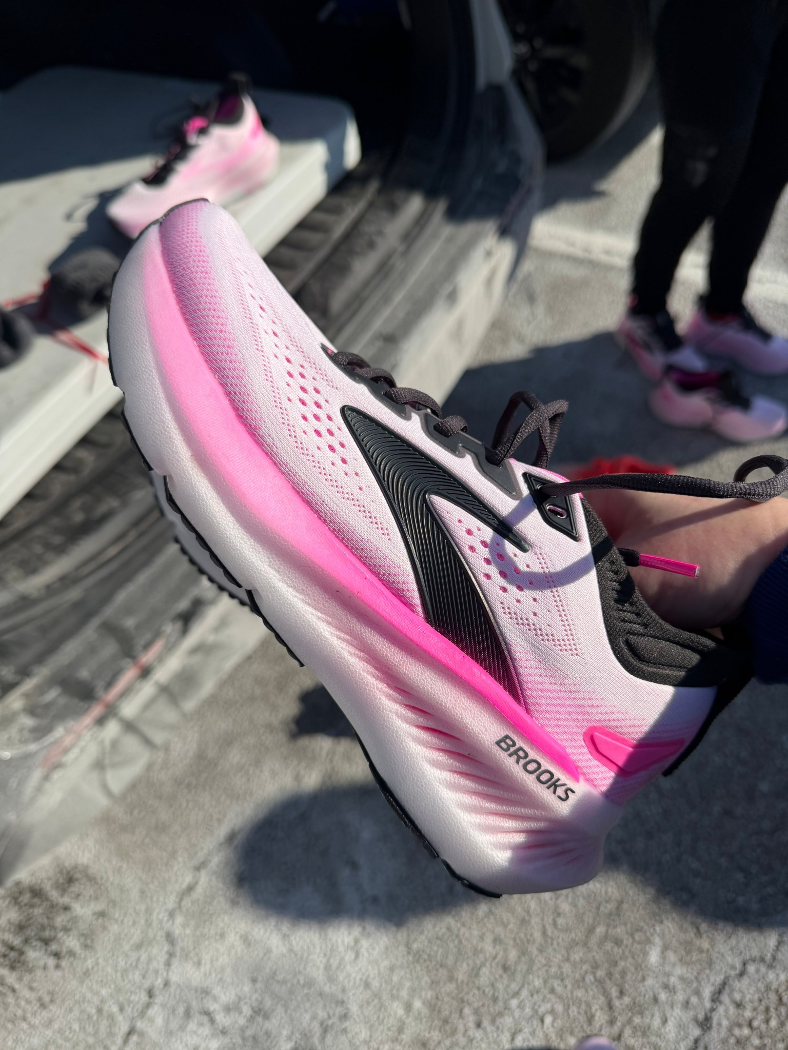 The new Glycerin 23s are my next running shoe NO DOUBT! I got to try them on today and they were lighter than the 22s and felt a bit stiffer (it was 0° so that could have been a factor) but I really enjoyed them! I sized up a half size and they were perfect!



#running #runner #fitness #shoes 

#LTKActive