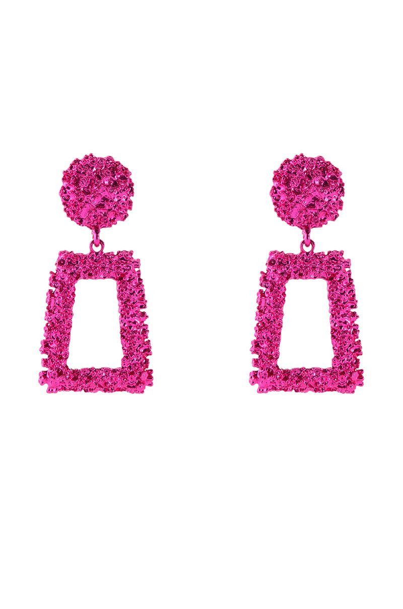 COME ON OVER TEXTURED DROP EARRINGS | AKIRA